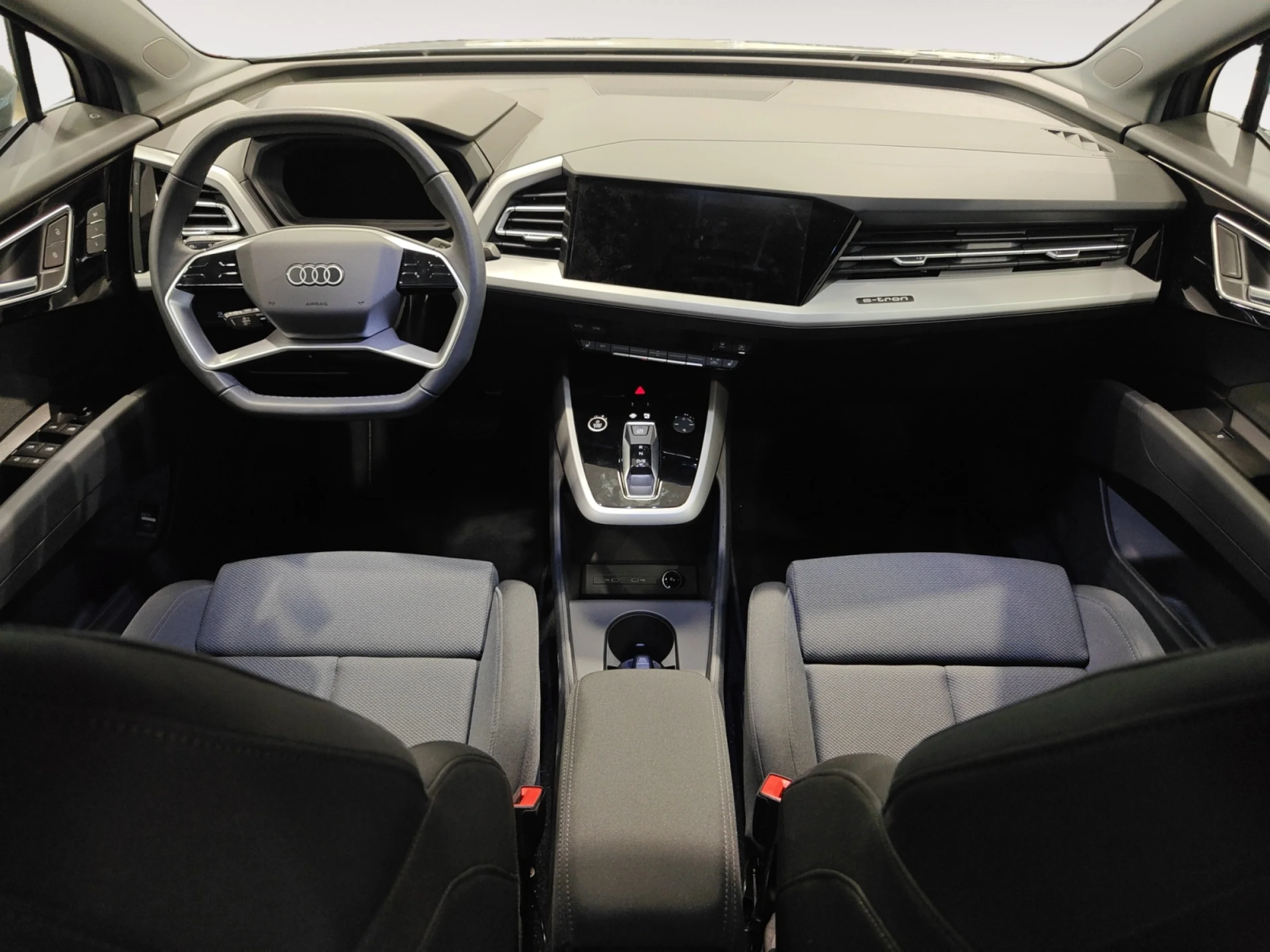 AUDI Q4 E TRON ADVANCED 40 E TRON 150KW 63KWH - Foto 4