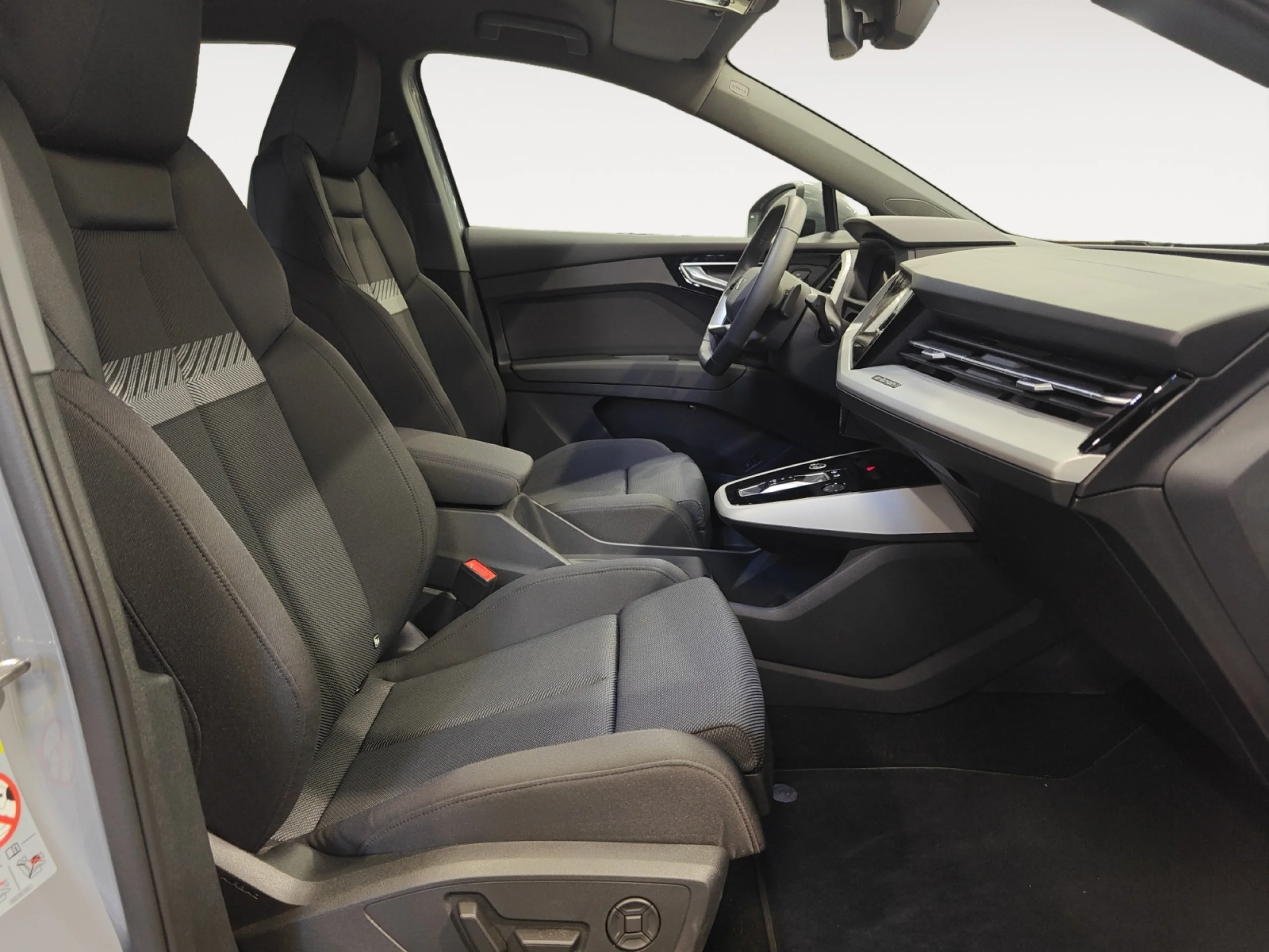 AUDI Q4 E TRON ADVANCED 40 E TRON 150KW 63KWH - Foto 5