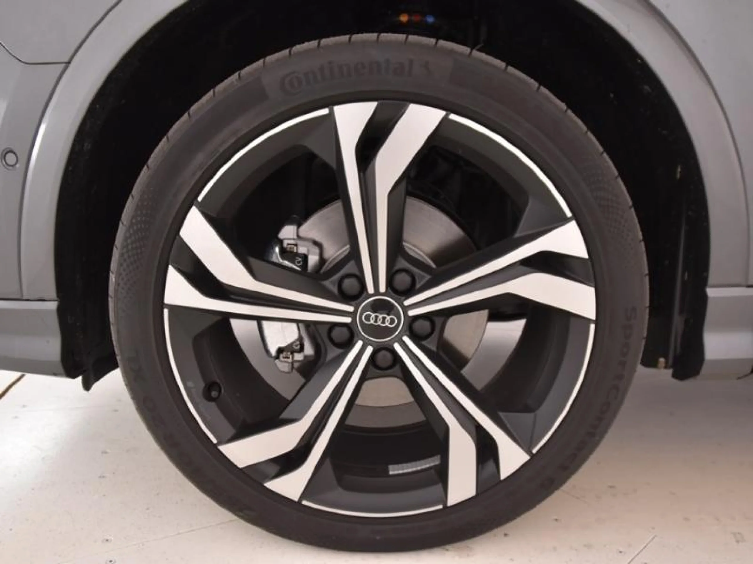 AUDI Q3 SPORTBACK BLACK LINE 35 TDI 110KW (150CV) S TRONIC - Foto 21