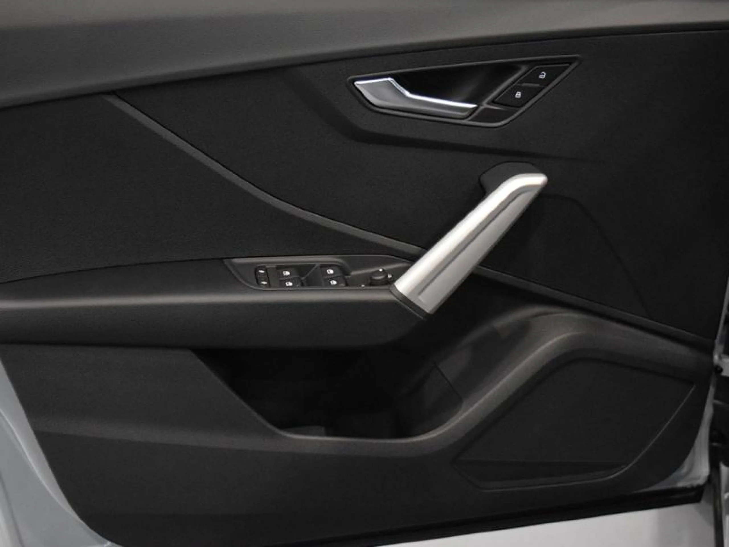 AUDI Q2 ADVANCED 30 TFSI 85KW (116CV) - Foto 11