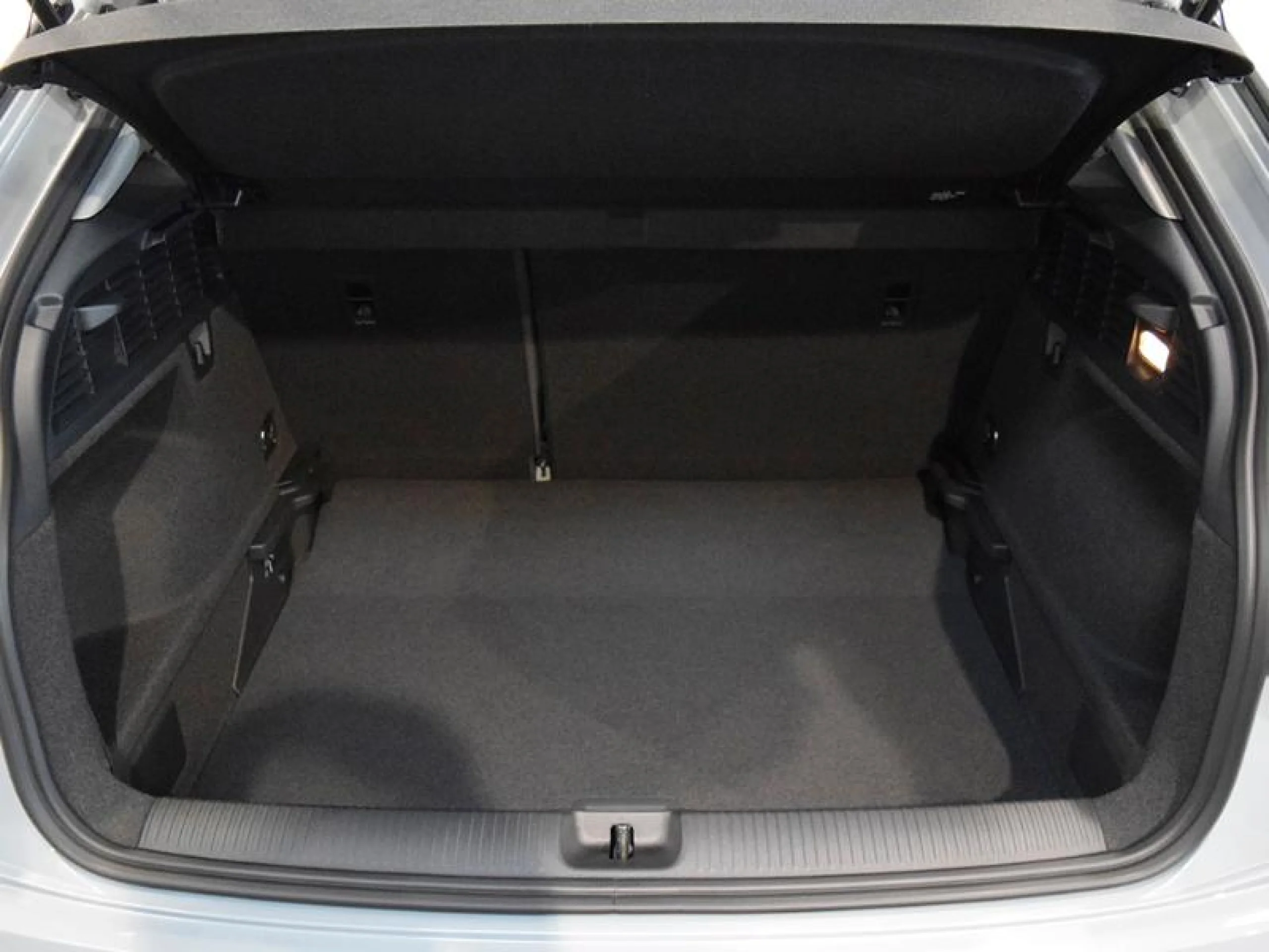 AUDI Q2 ADVANCED 30 TFSI 85KW (116CV) - Foto 12