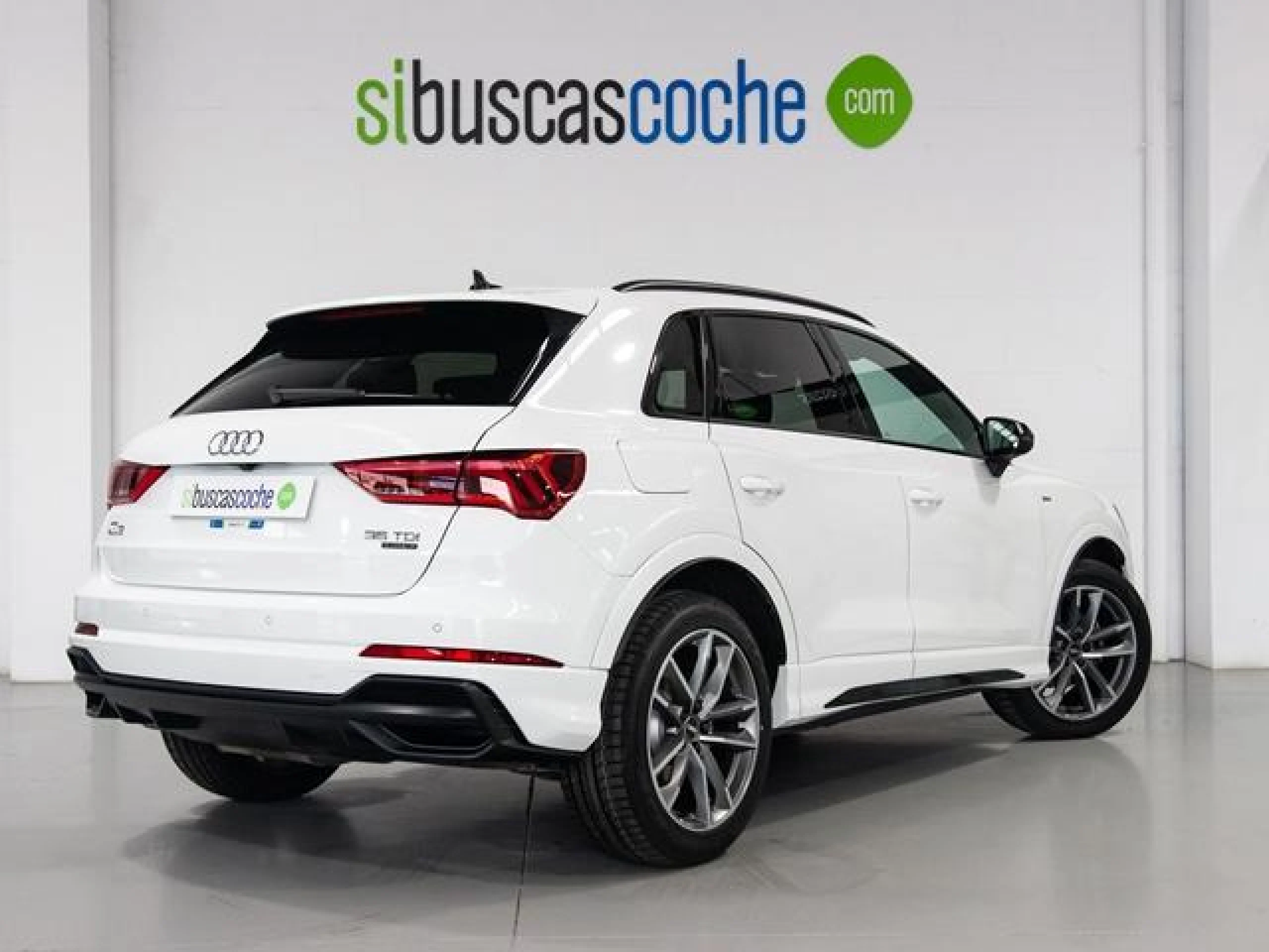AUDI Q3 BLACK LINE 35 TDI 110KW (150CV) QUATTRO - Foto 2