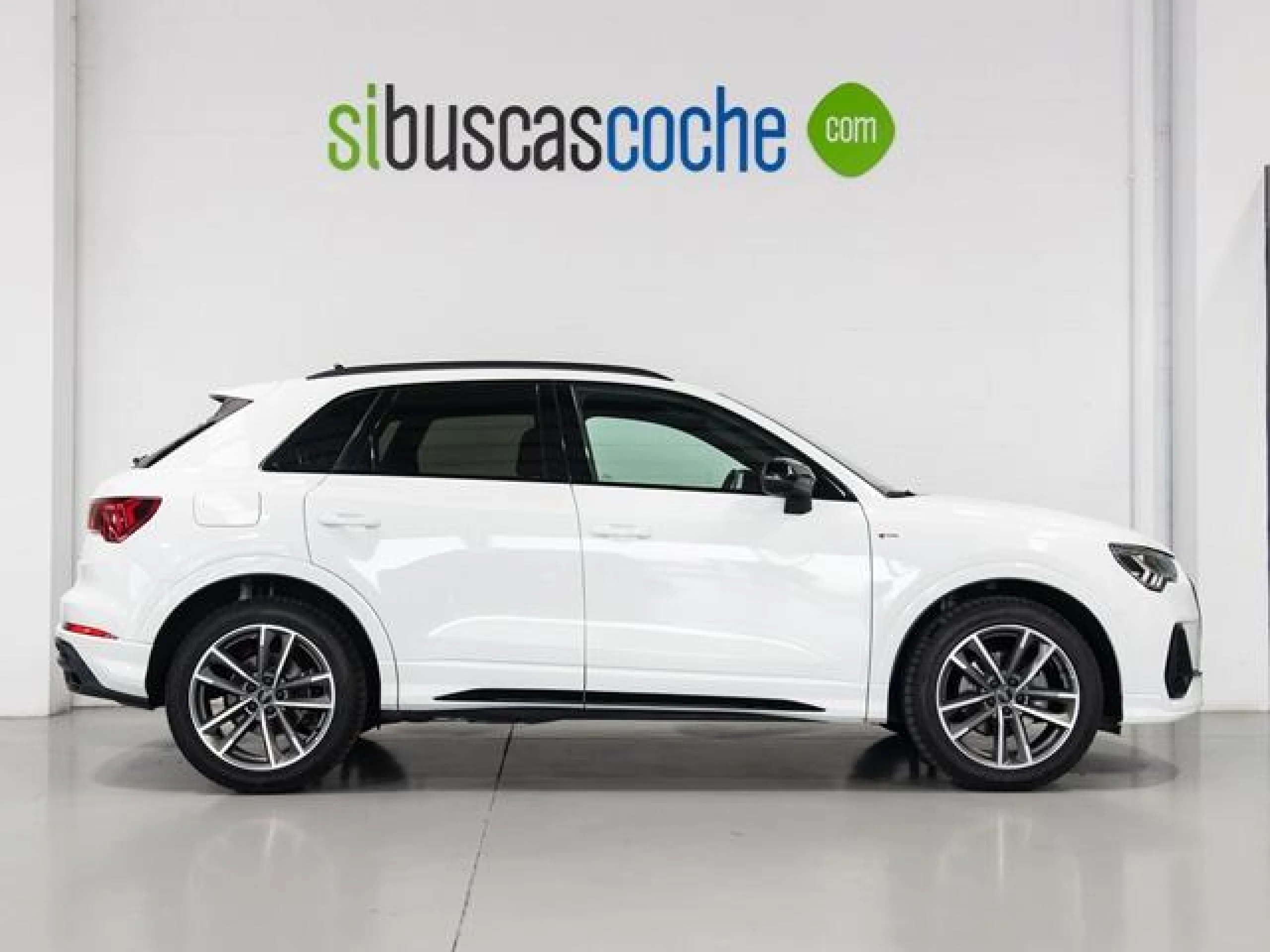 AUDI Q3 BLACK LINE 35 TDI 110KW (150CV) QUATTRO - Foto 3