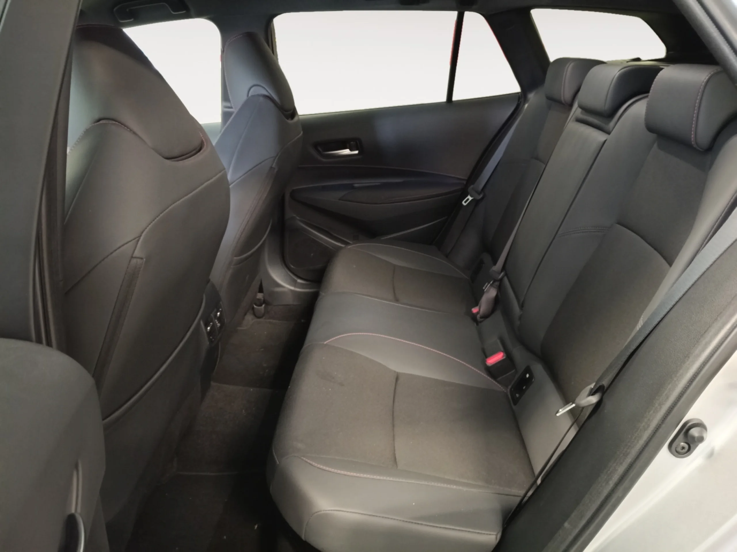 TOYOTA COROLLA 200H GR SPORT TOURING SPORT - Foto 6