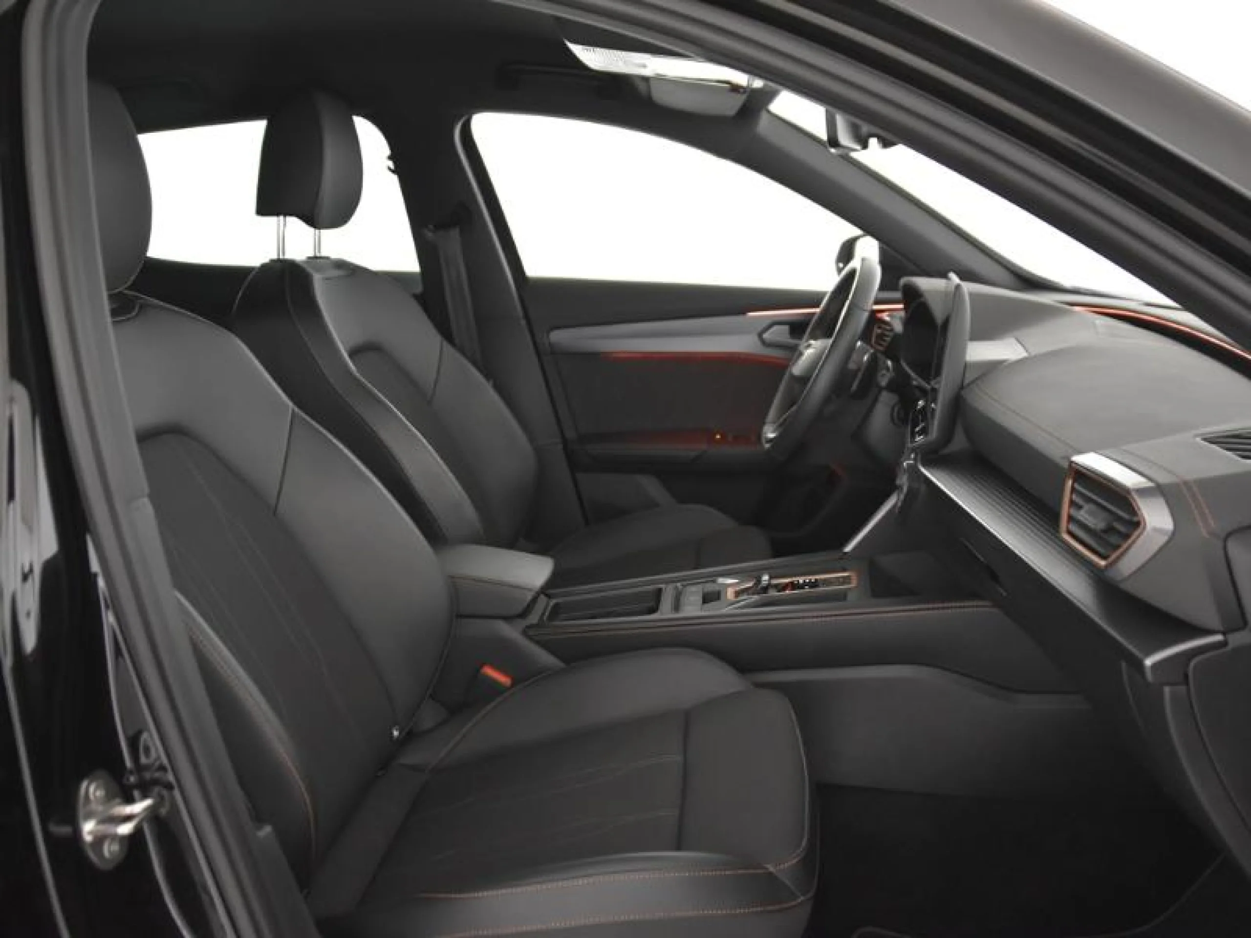 CUPRA FORMENTOR 1.5 TSI E HYBRID 150KW (204 CV) DSG - Foto 5