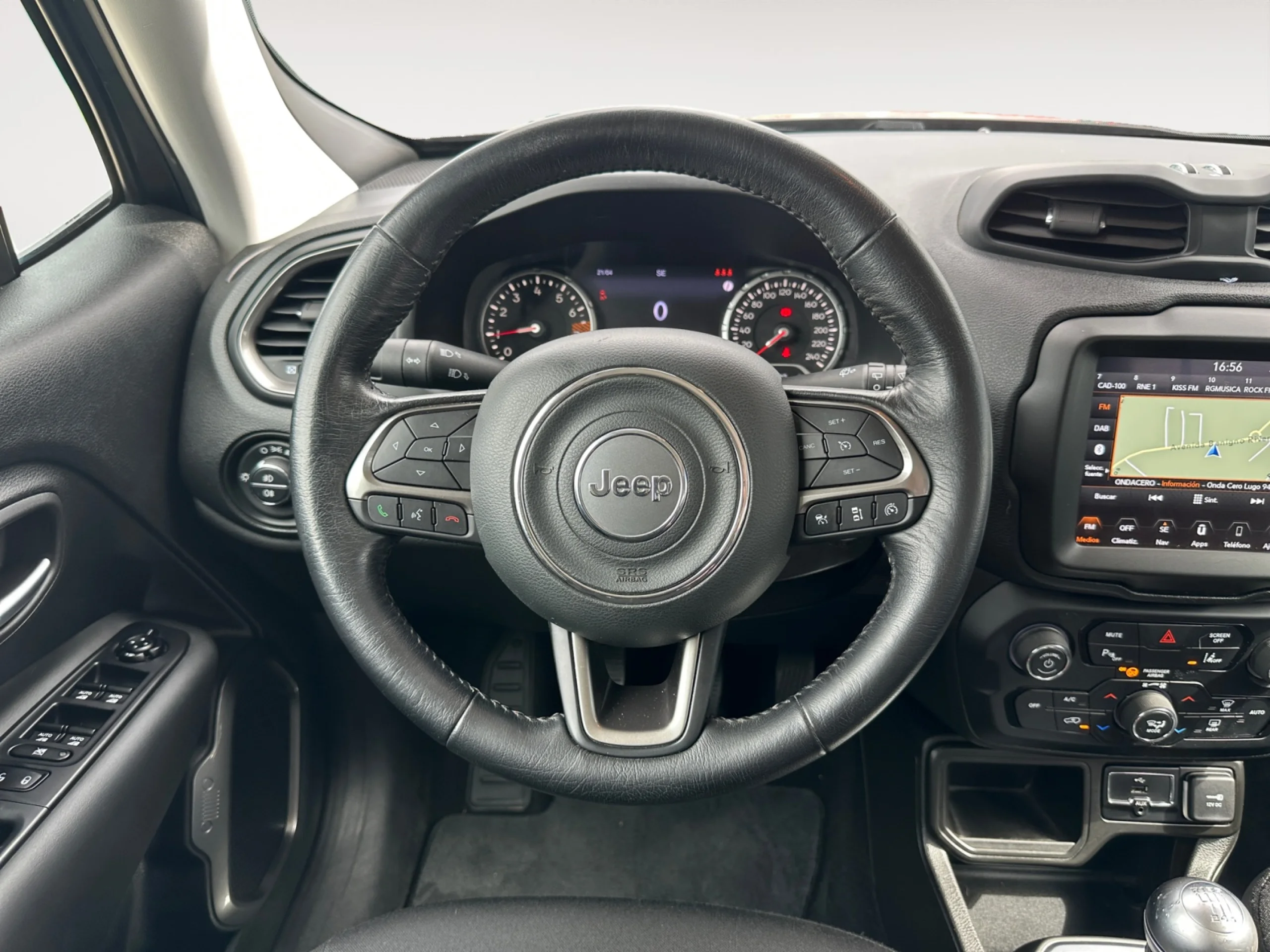 JEEP RENEGADE 1.0G 88KW LIMITED 4X2 - Foto 11