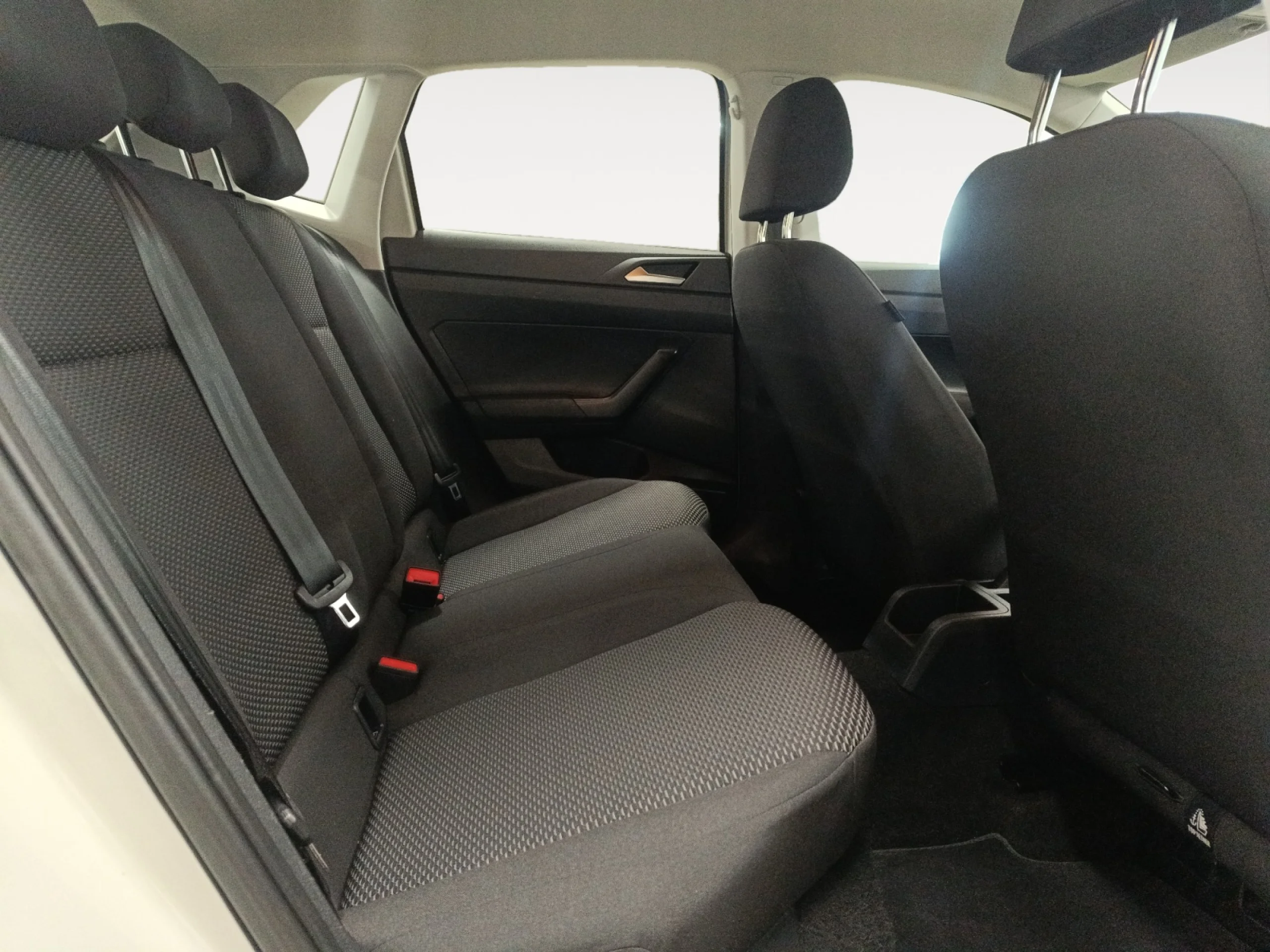 VOLKSWAGEN POLO POLO 1.0 TSI 70KW (95CV) - Foto 6