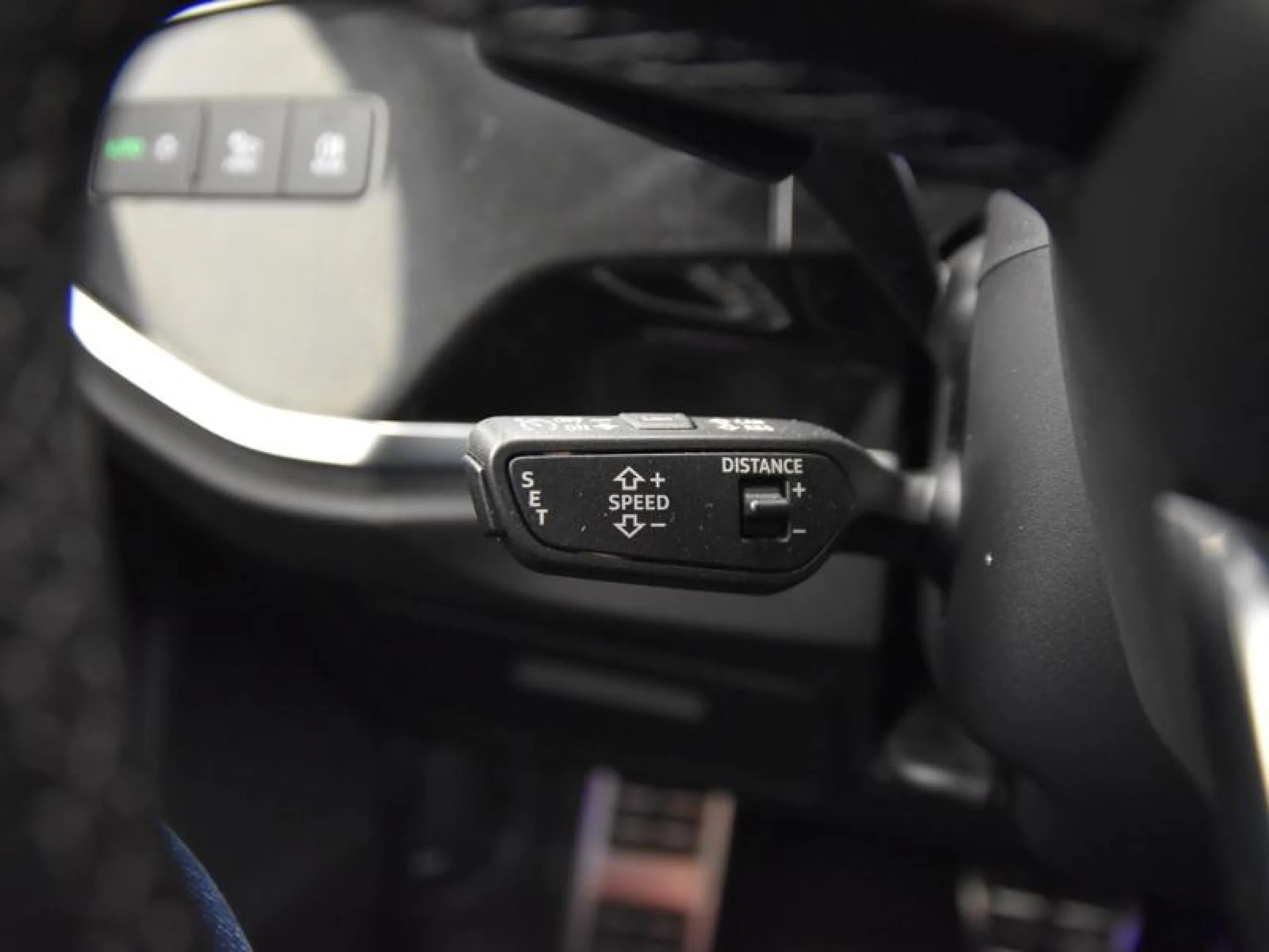 AUDI Q3 BLACK LINE 35 TDI 110KW (150CV) S TRONIC - Foto 20