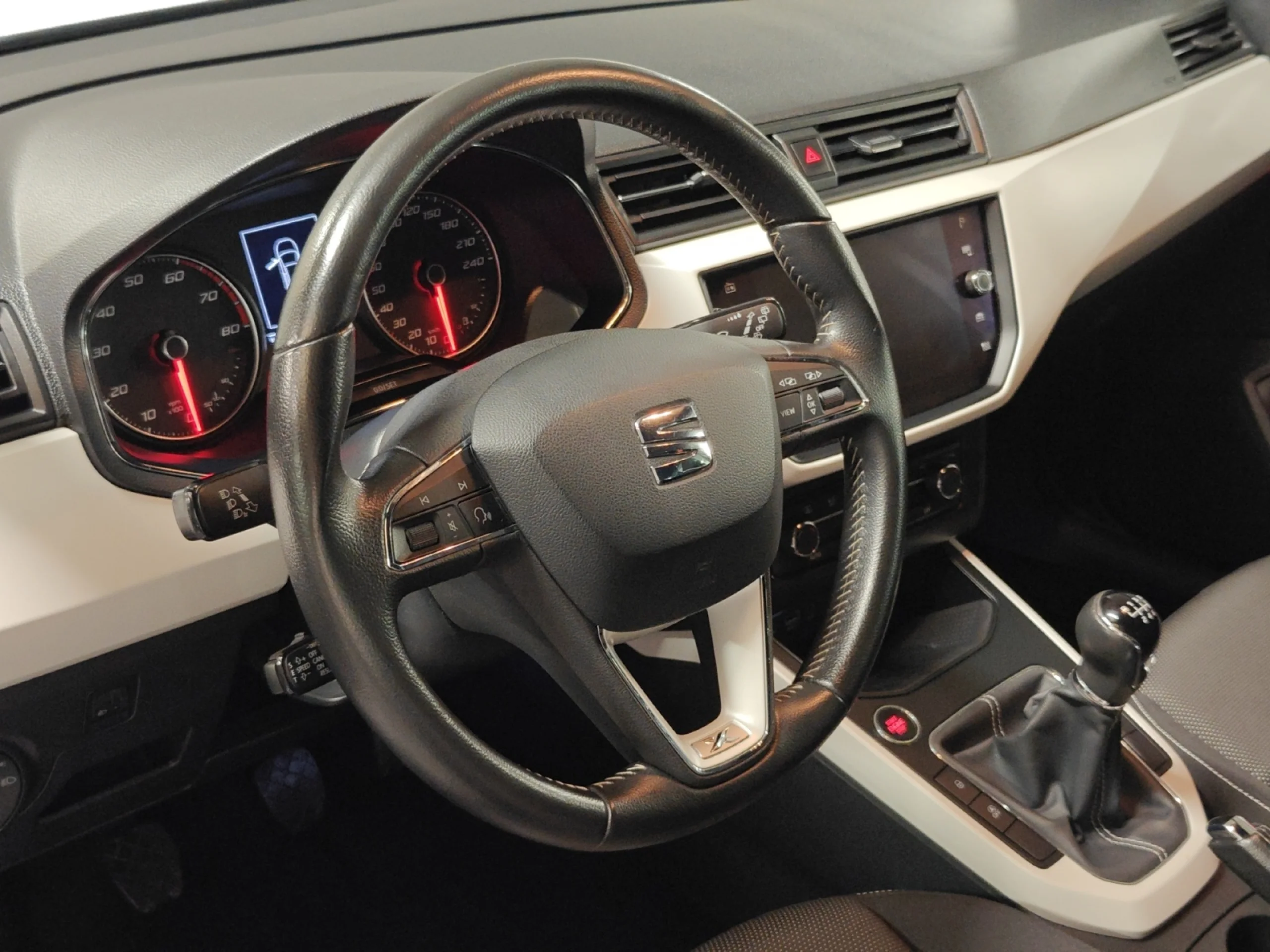 SEAT ARONA 1.0 TSI 70KW (95CV) STYLE ECOMOTIVE - Foto 9