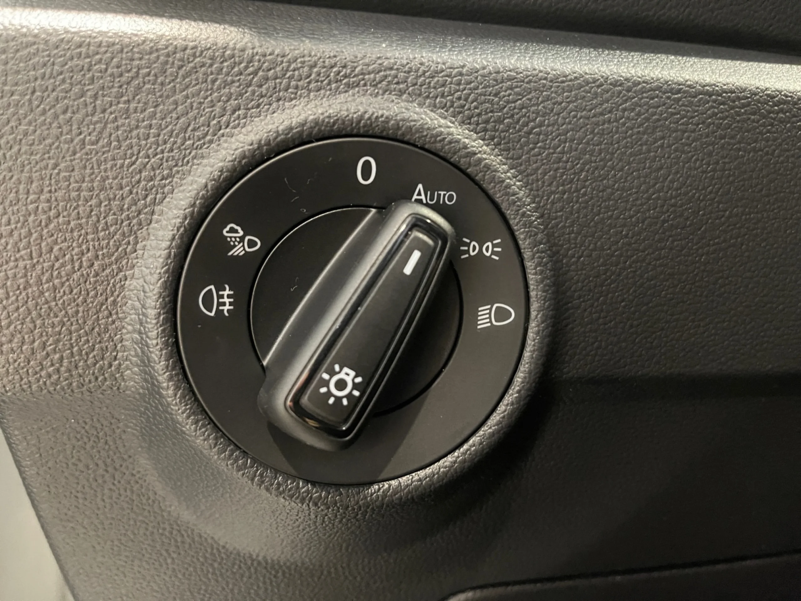 VOLKSWAGEN T ROC T ROC M S DARK 2.0 TDI 110 KW (150 CV)  AUTOM TICO DSG 7 VEL. - Foto 12