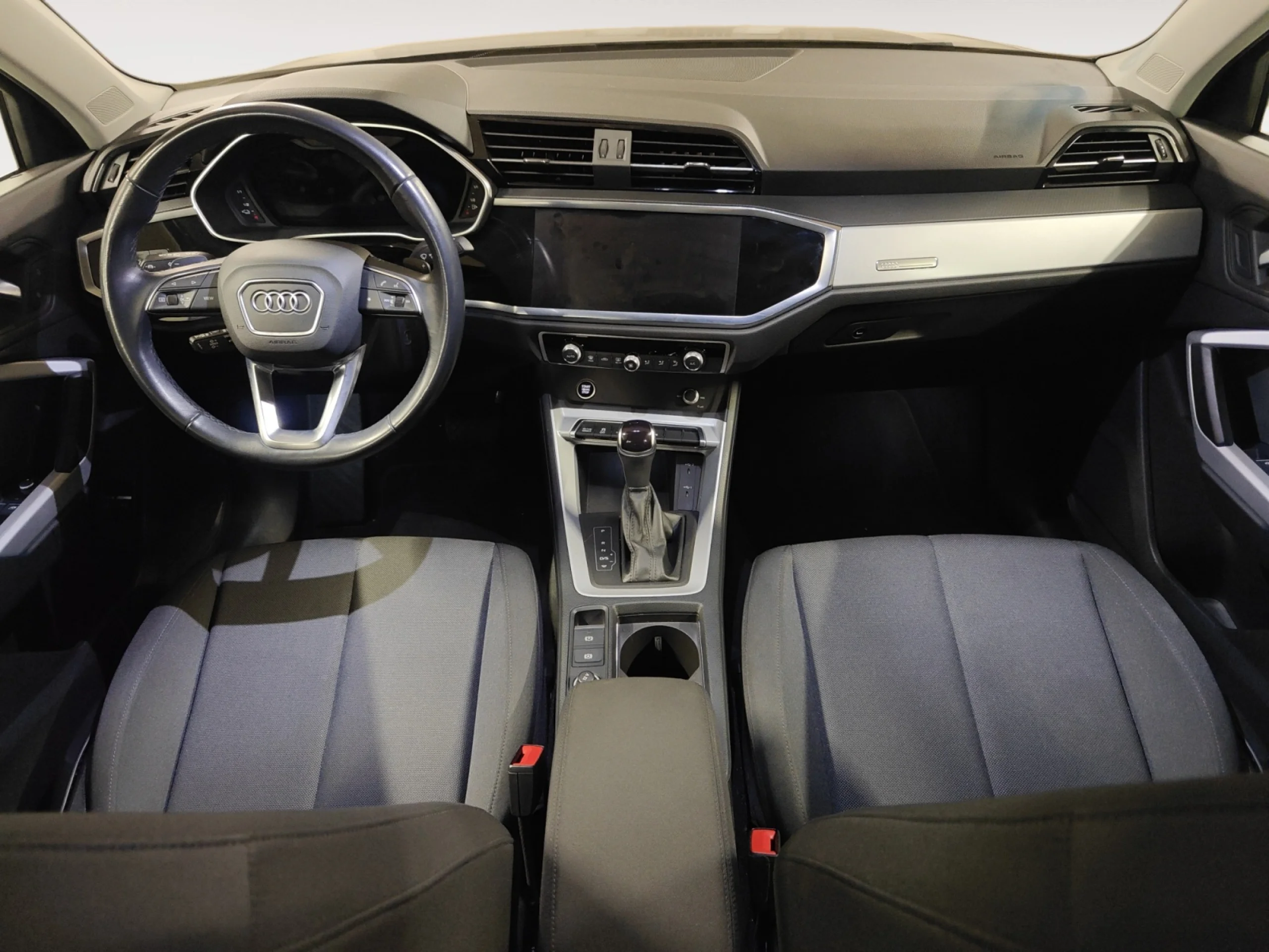 AUDI Q3 45 TFSI E 180KW S TRONIC ADVANCED - Foto 4