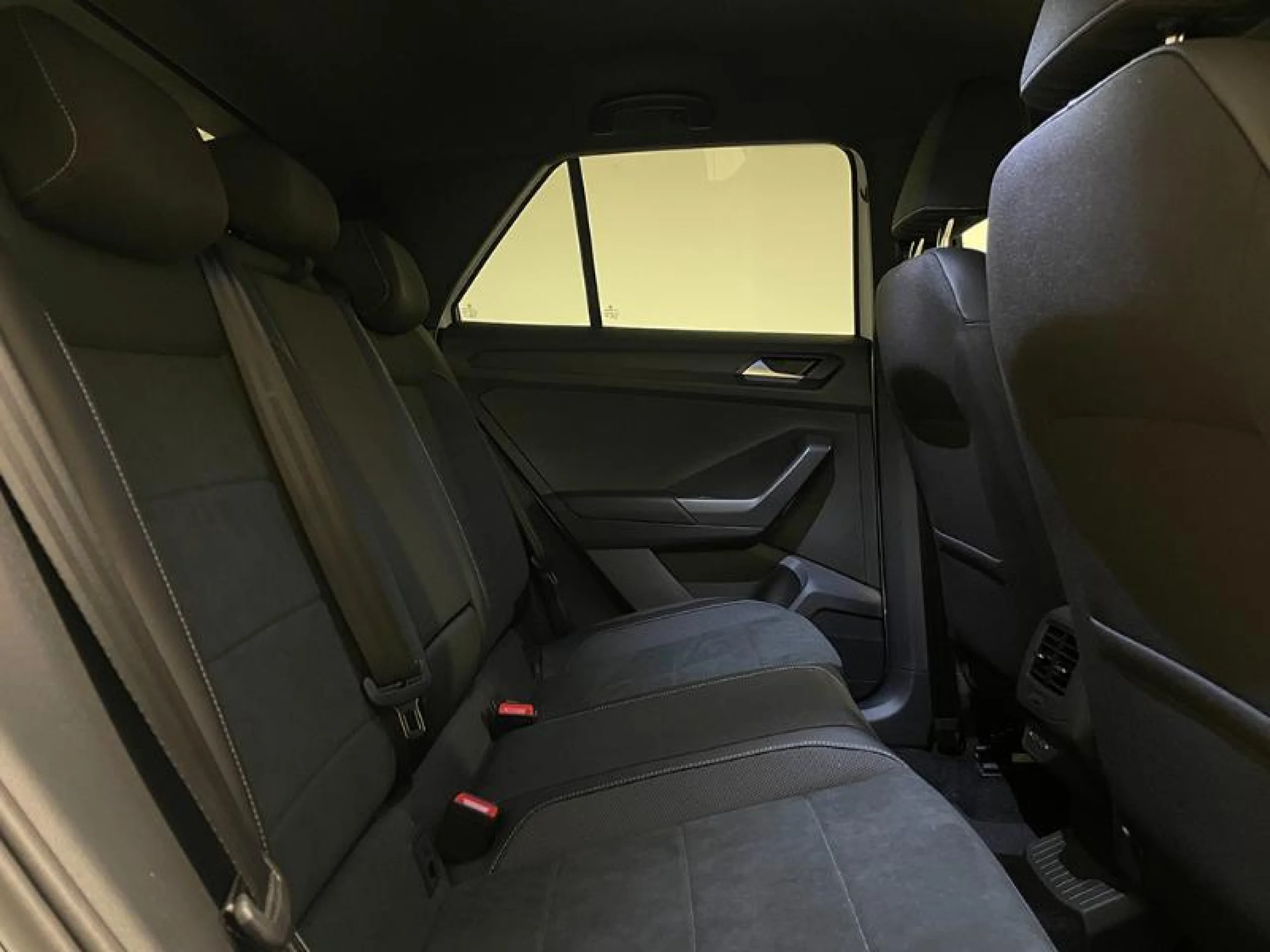 VOLKSWAGEN T ROC DARK LINE 2.0 TDI 110KW (150CV) 4MOT DSG - Foto 6