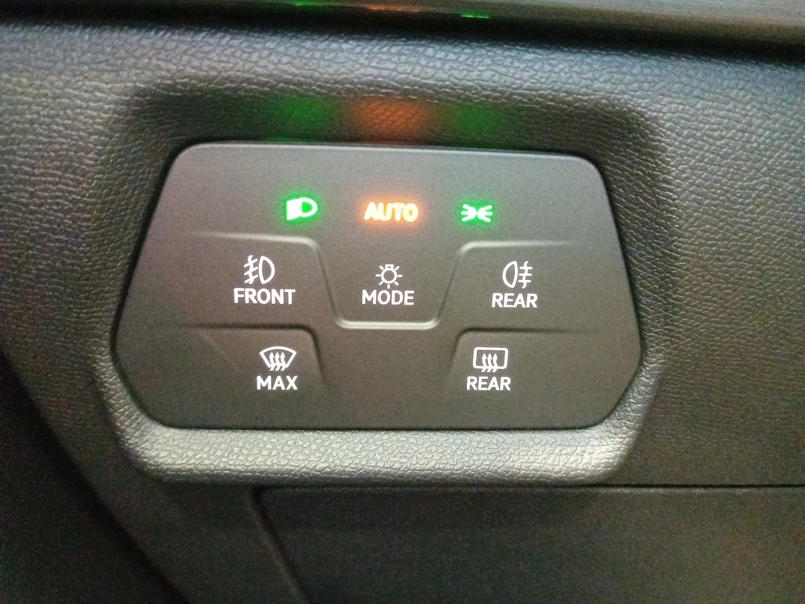 CUPRA FORMENTOR 1.4 E HYBRID 180KW (245 CV) VZ DSG - Foto 12