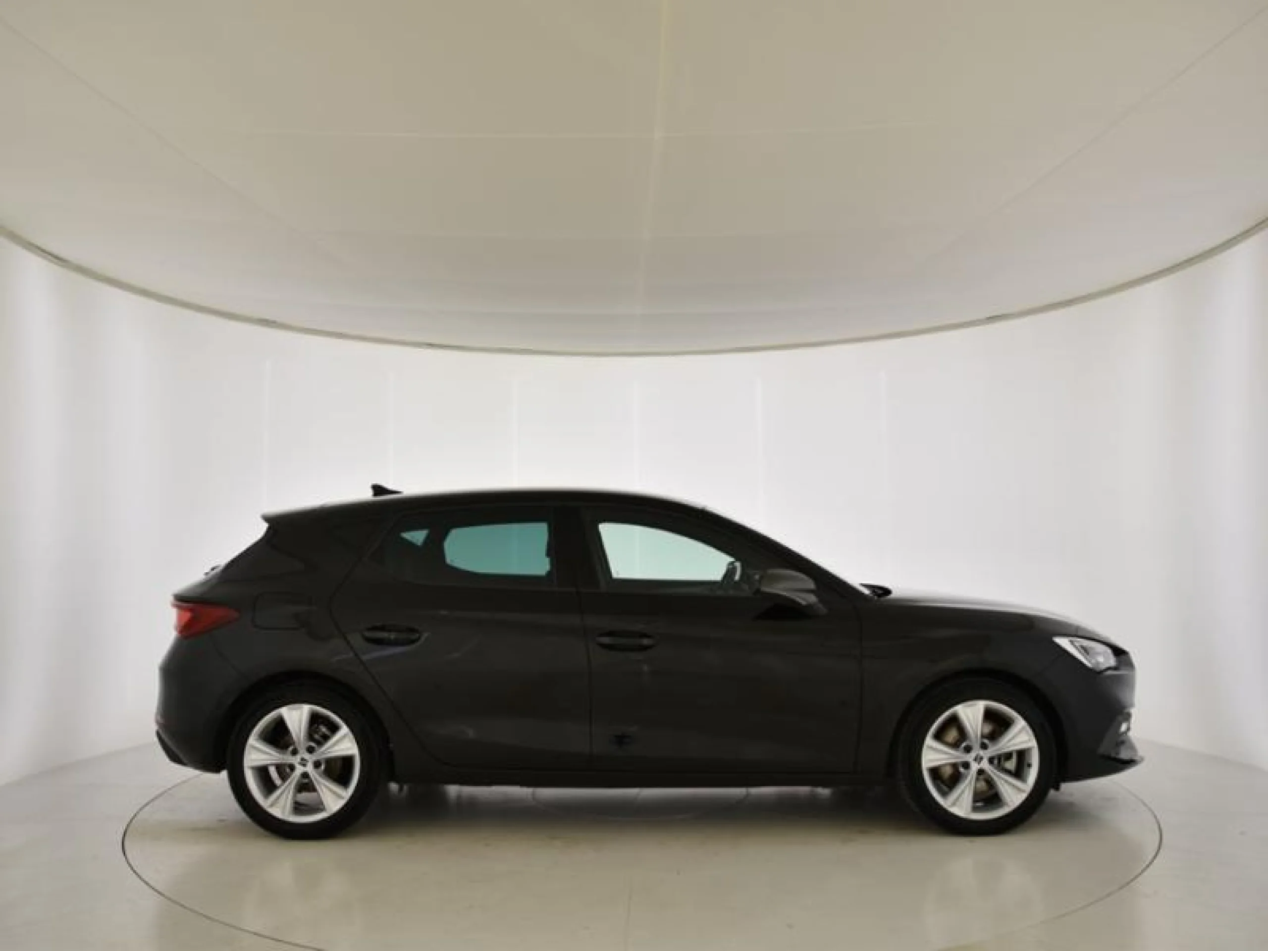 SEAT LEON 1.5 TSI 110KW (150CV) ST&SP FR - Foto 3