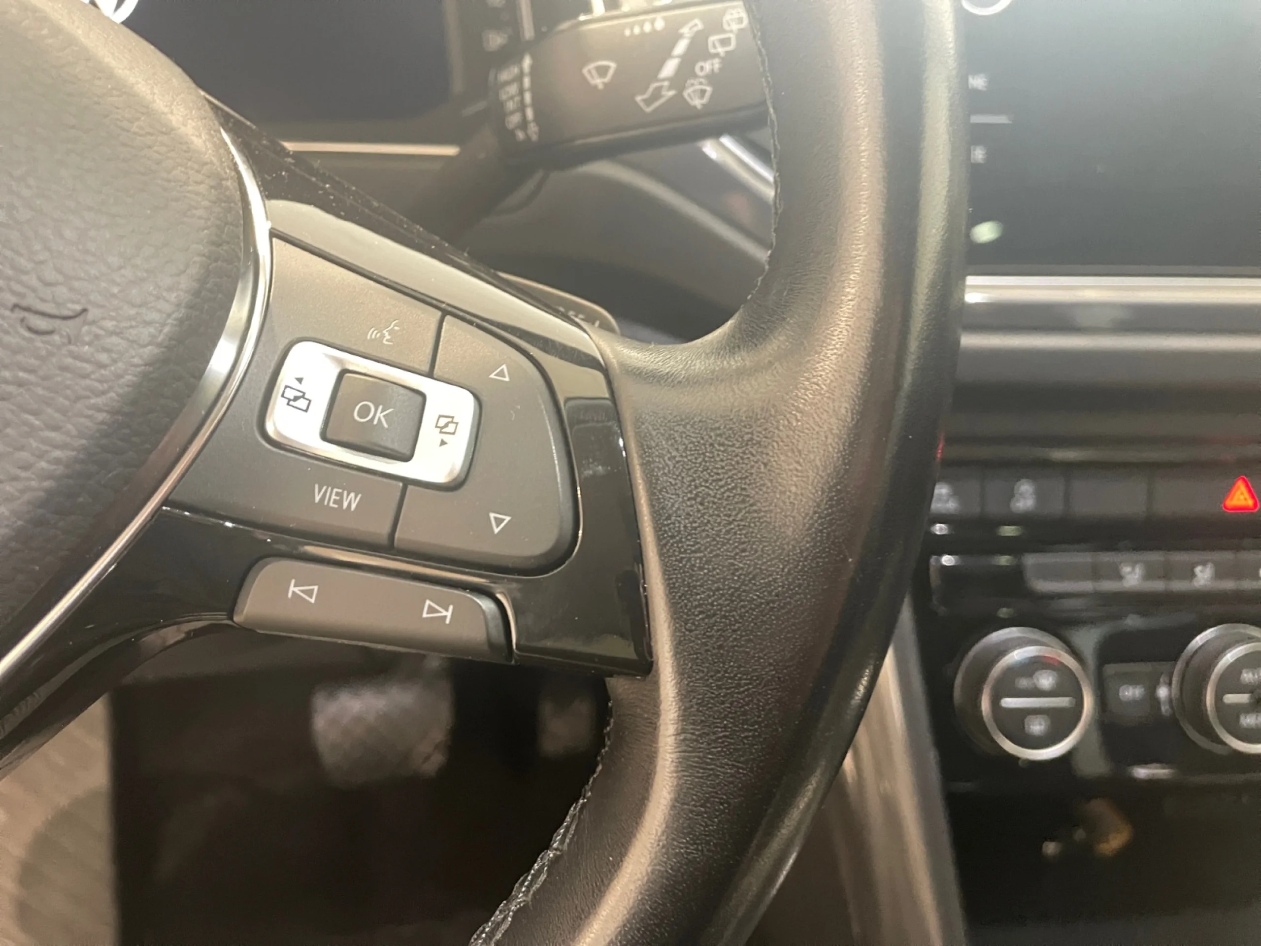 VOLKSWAGEN T ROC SPORT 1.5 TSI 110KW (150CV) DSG - Foto 10