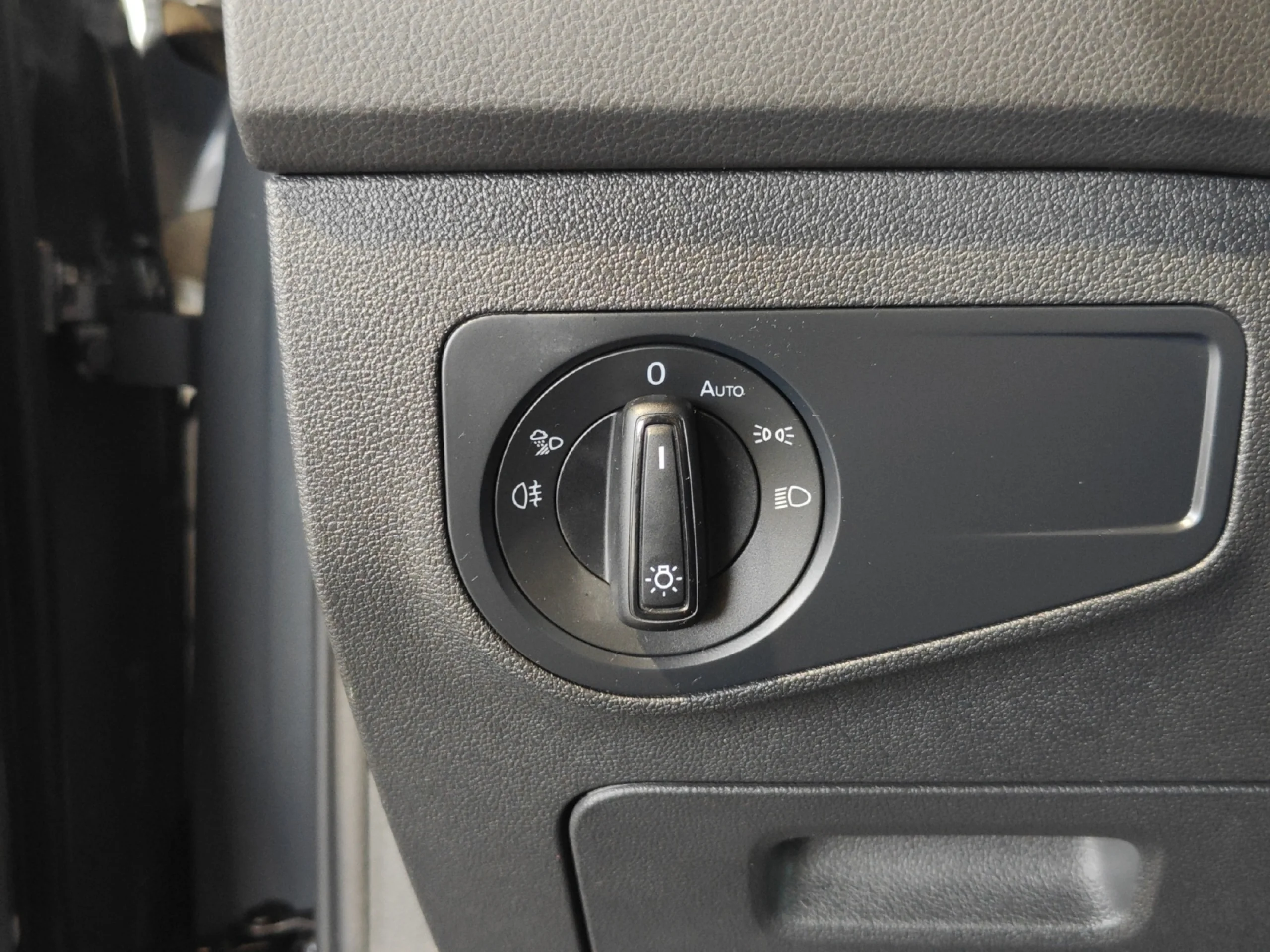 VOLKSWAGEN TIGUAN LIFE 2.0 TDI 110KW (150CV) DSG - Foto 12