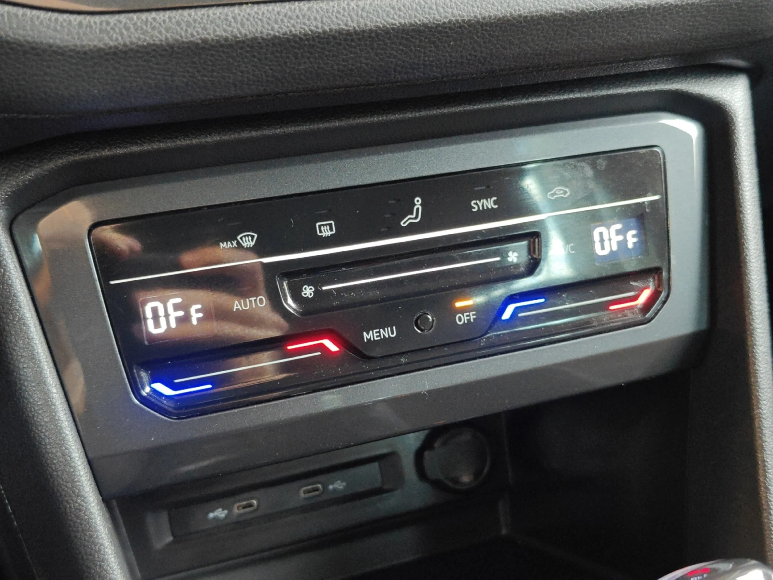 VOLKSWAGEN TIGUAN LIFE 2.0 TDI 110KW (150CV) DSG - Foto 20