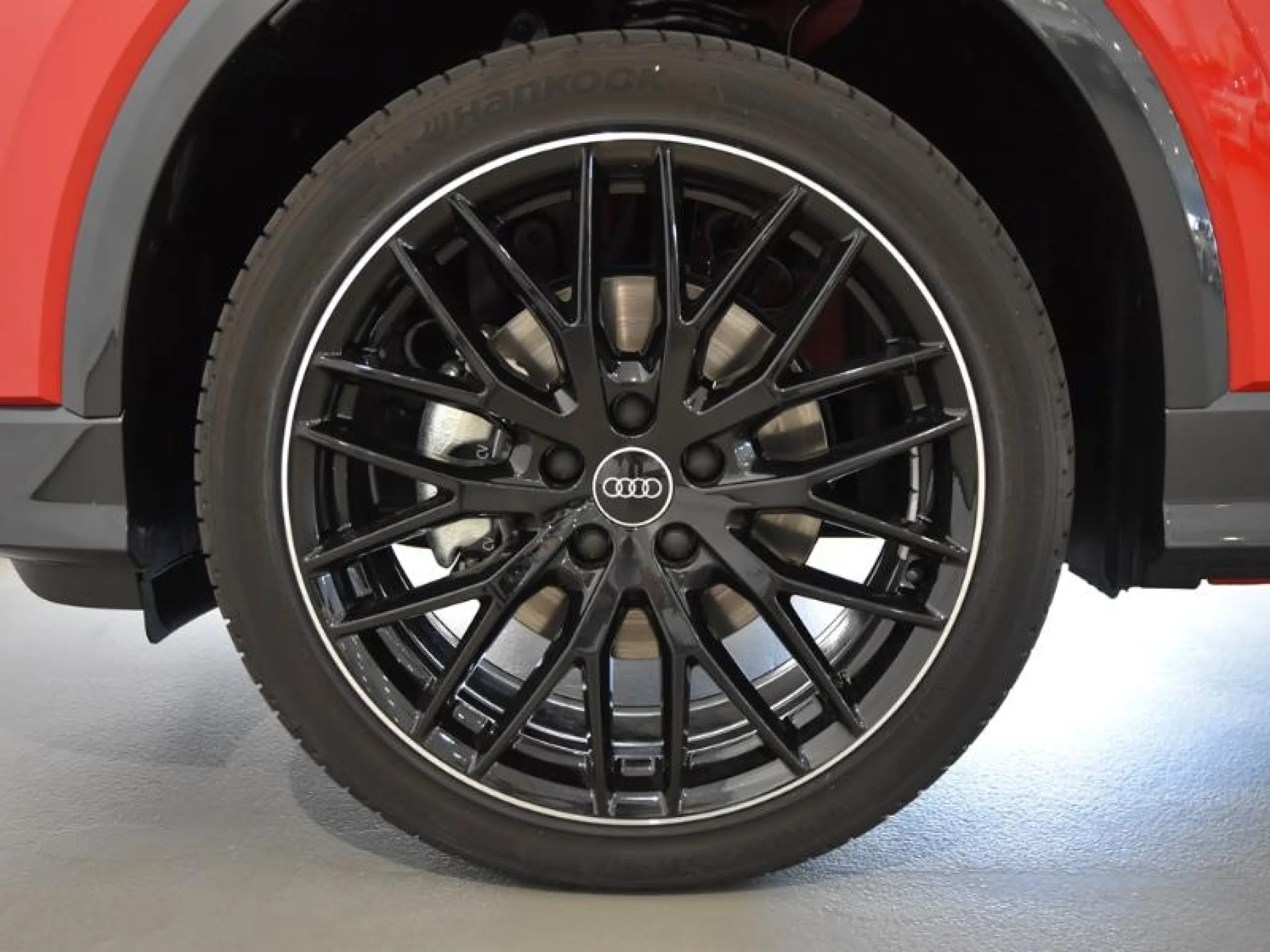 AUDI Q2 ADRENALIN BLACK ED 35 TFSI 110KW (150CV) - Foto 8