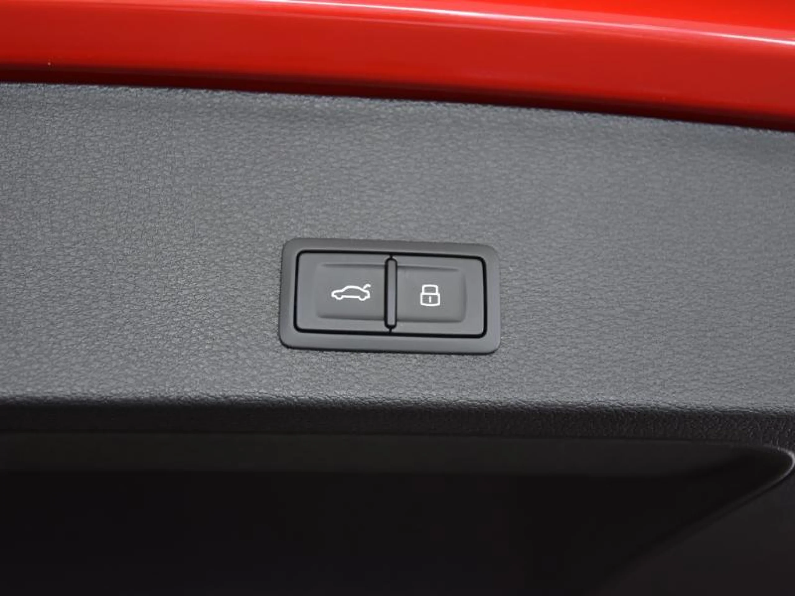AUDI Q2 ADRENALIN BLACK ED 35 TFSI 110KW (150CV) - Foto 10