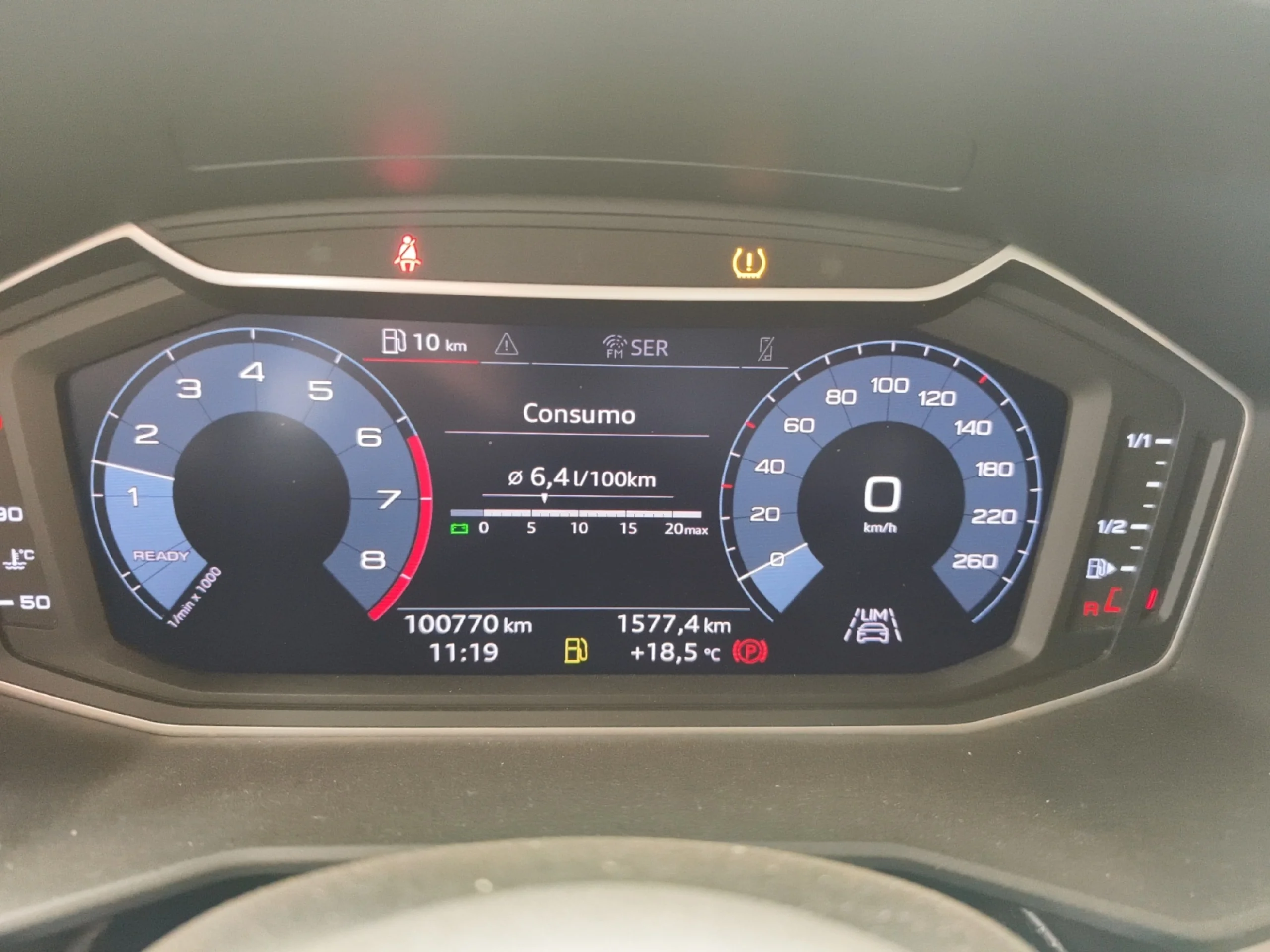 AUDI A1 S LINE 25 TFSI 70KW (95CV) SPORTBACK - Foto 7