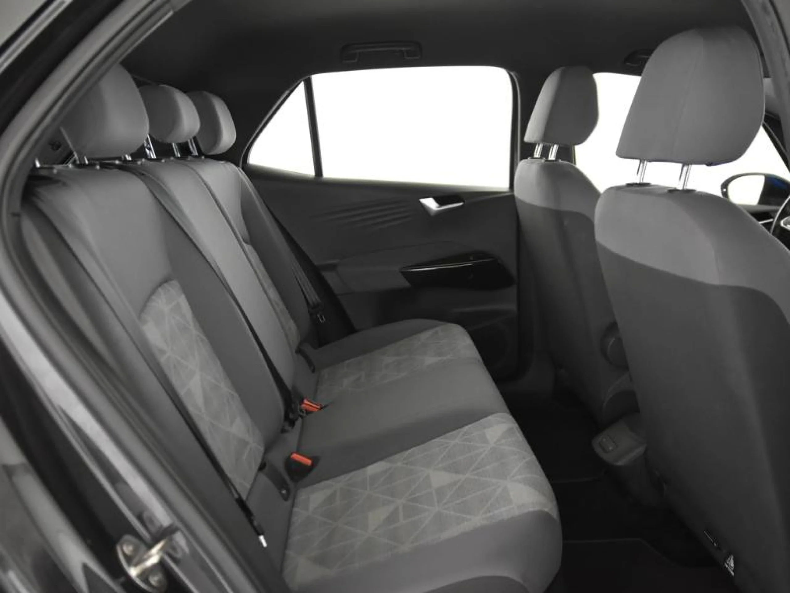 VOLKSWAGEN ID.3 MAX 150KW (205CV) AUTOMÁTICO 1 VEL. - Foto 6