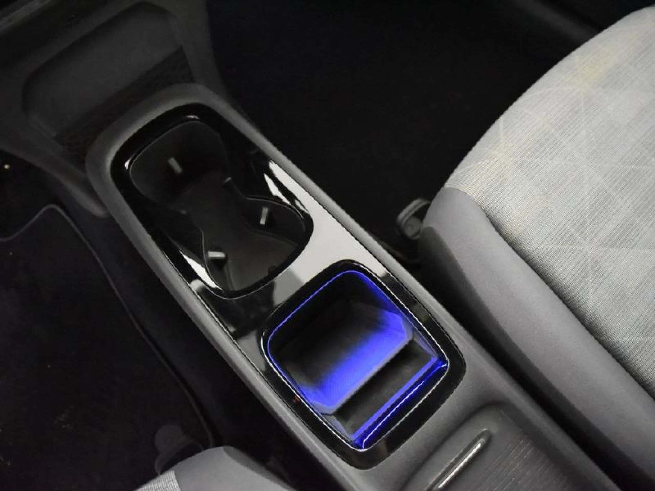 VOLKSWAGEN ID.3 MAX 150KW (205CV) AUTOMÁTICO 1 VEL. - Foto 10