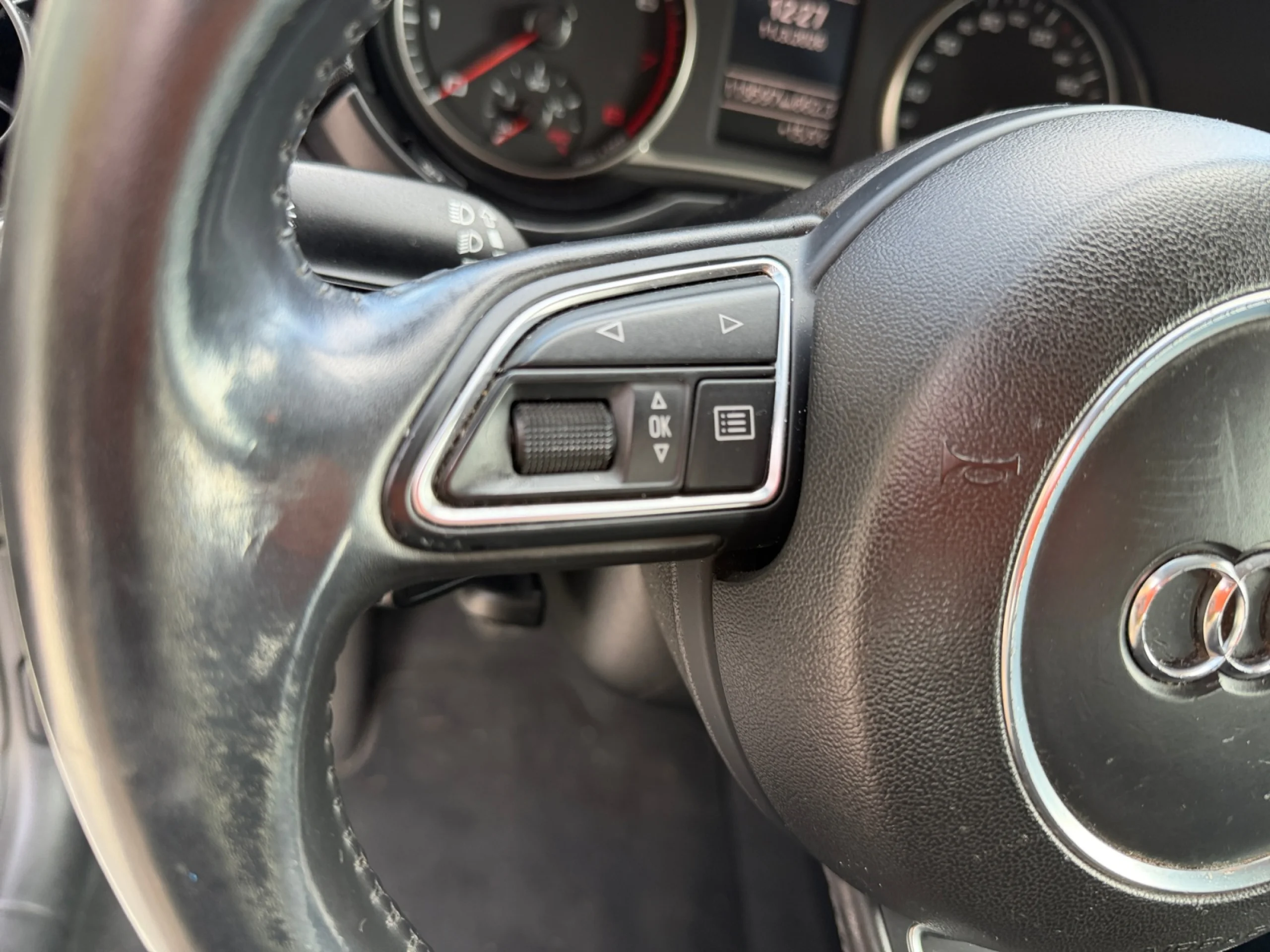 AUDI A1 SPORTBACK 1.2 TFSI 86CV ATTRACTION - Foto 9