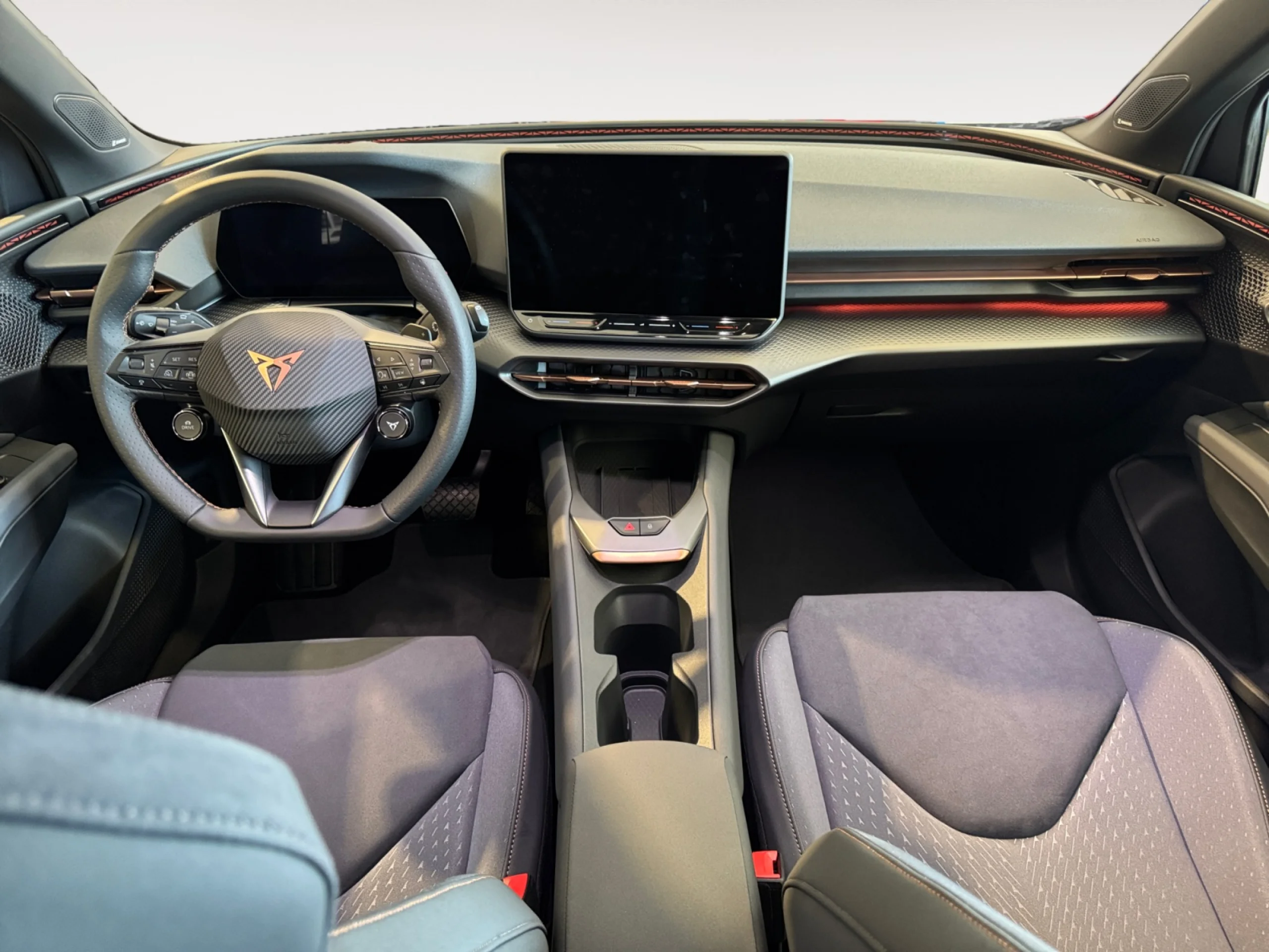 CUPRA RAVAL RAVAL ENDURANCE 51,5 KWH / 155KW 155 KW (211 CV) 51,5 KWH DYNAMIC PLUS LAUNCH EDITION - Foto 4