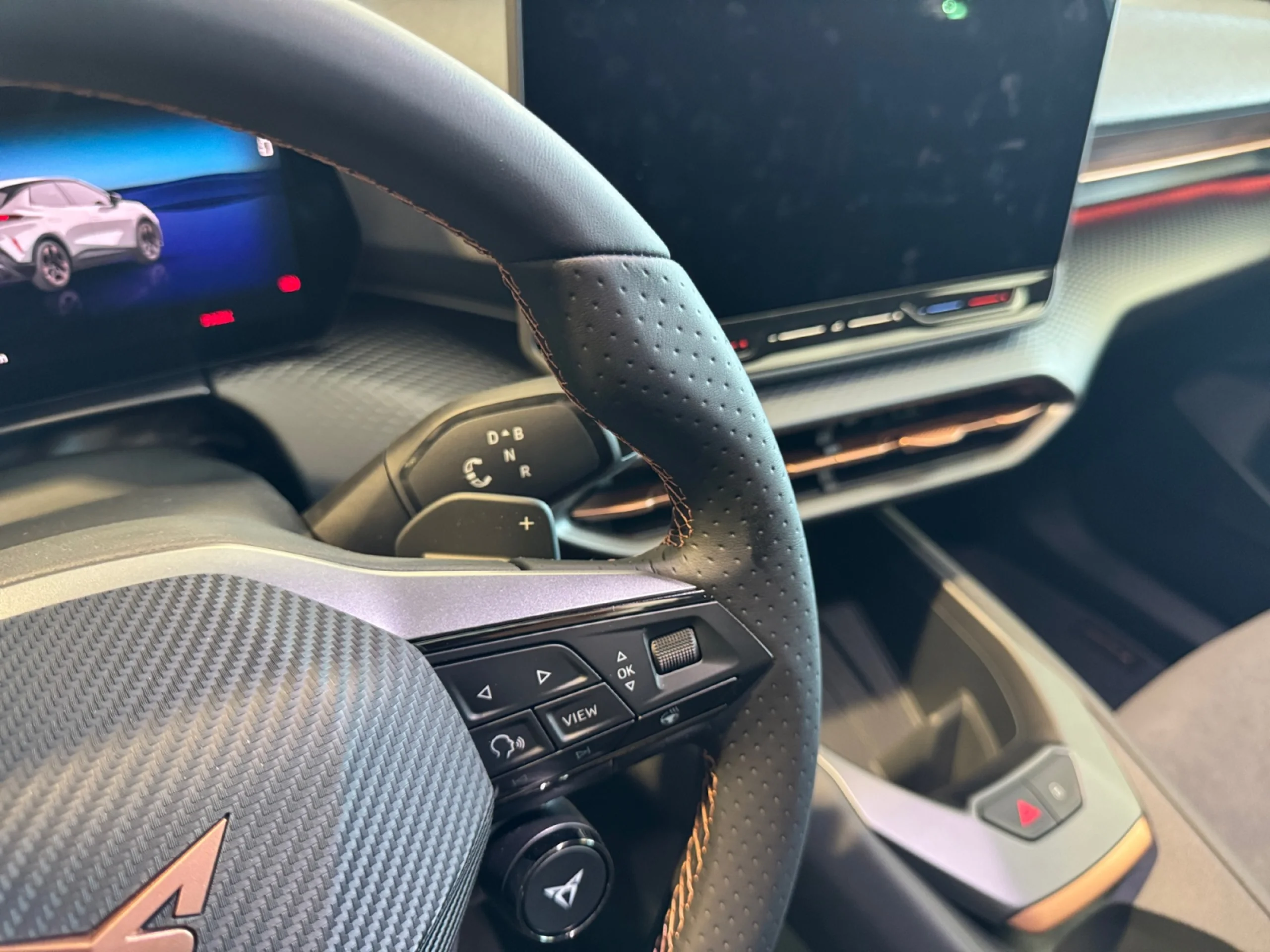 CUPRA RAVAL RAVAL ENDURANCE 51,5 KWH / 155KW 155 KW (211 CV) 51,5 KWH DYNAMIC PLUS LAUNCH EDITION - Foto 10