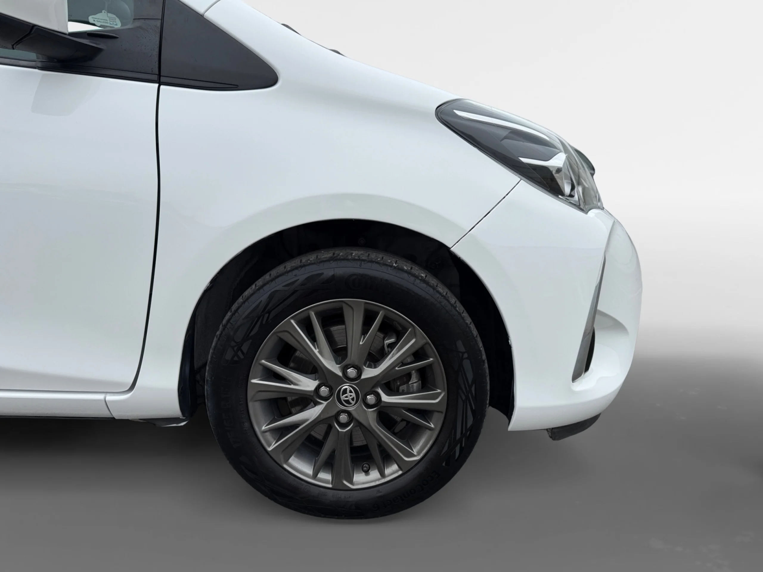 TOYOTA Yaris 1.5 100H ACTIVE TECH - Foto 8