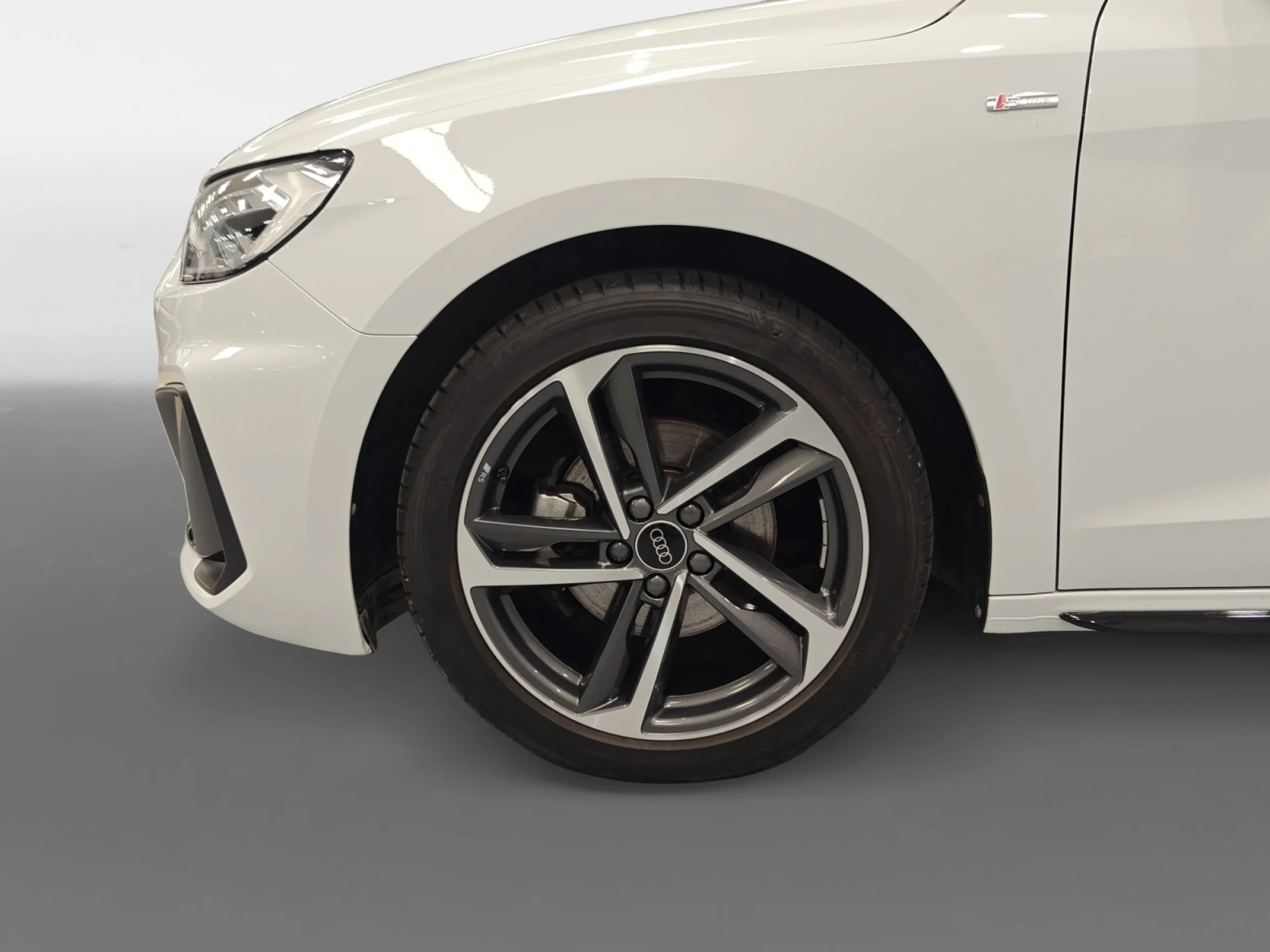 AUDI A1 SPORTBACK ADRENALIN 30 TFSI 85KW (116CV) - Foto 8