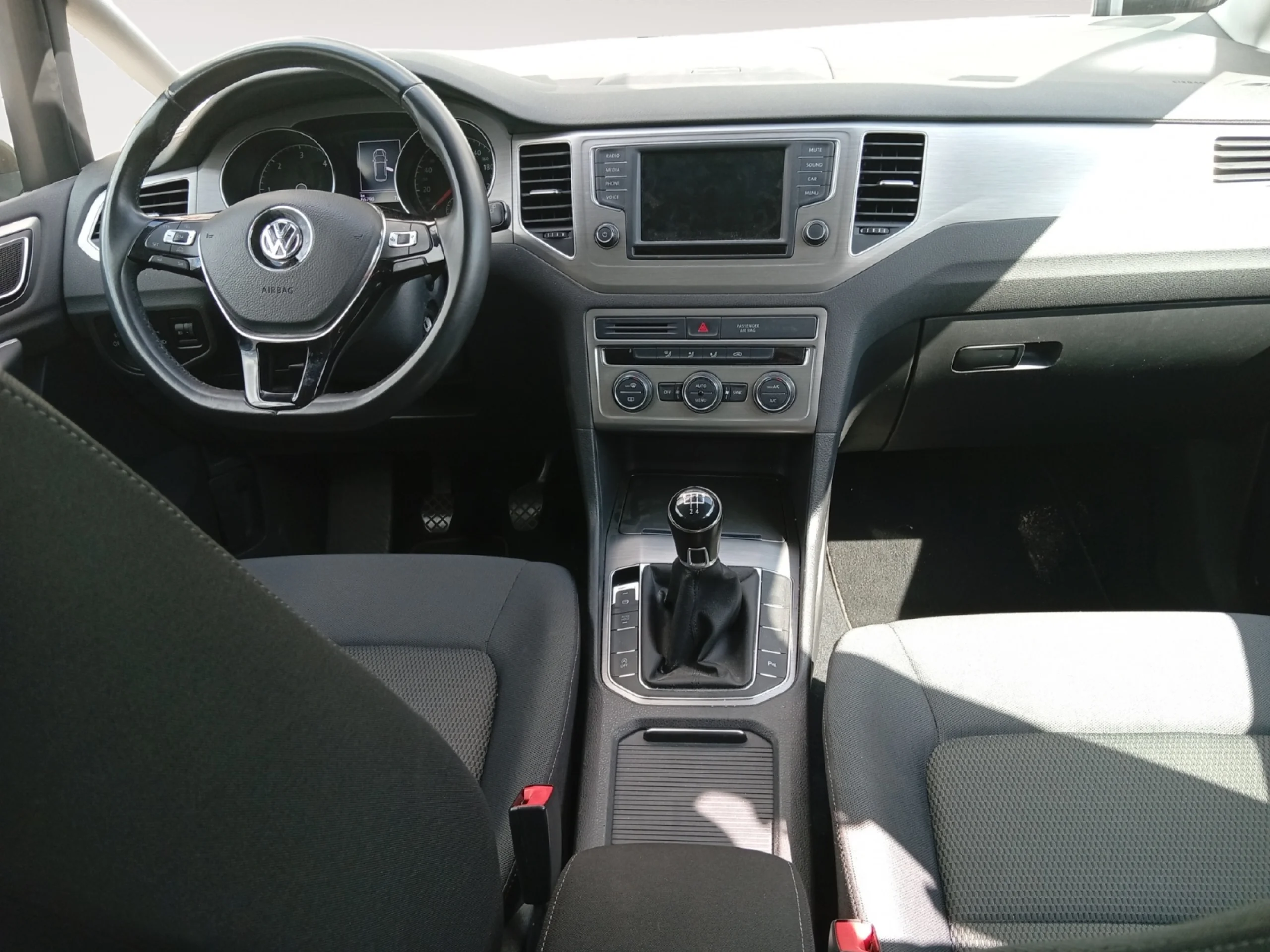VOLKSWAGEN GOLF SPORTSVAN BUSINESS 1.6 TDI BMT - Foto 4