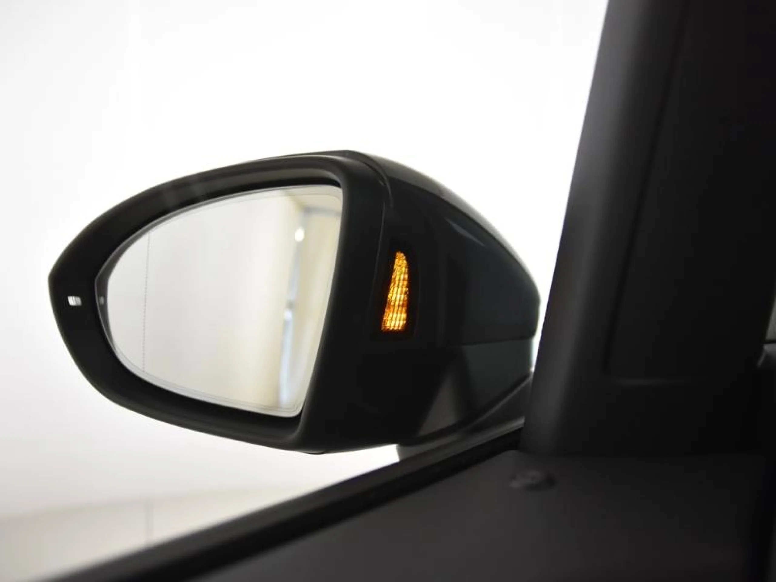 VOLKSWAGEN TOURAN TOURAN MÁS 2.0 TDI 110 KW (150 CV)  AUTOMÁTICO DSG 7 VEL. - Foto 20