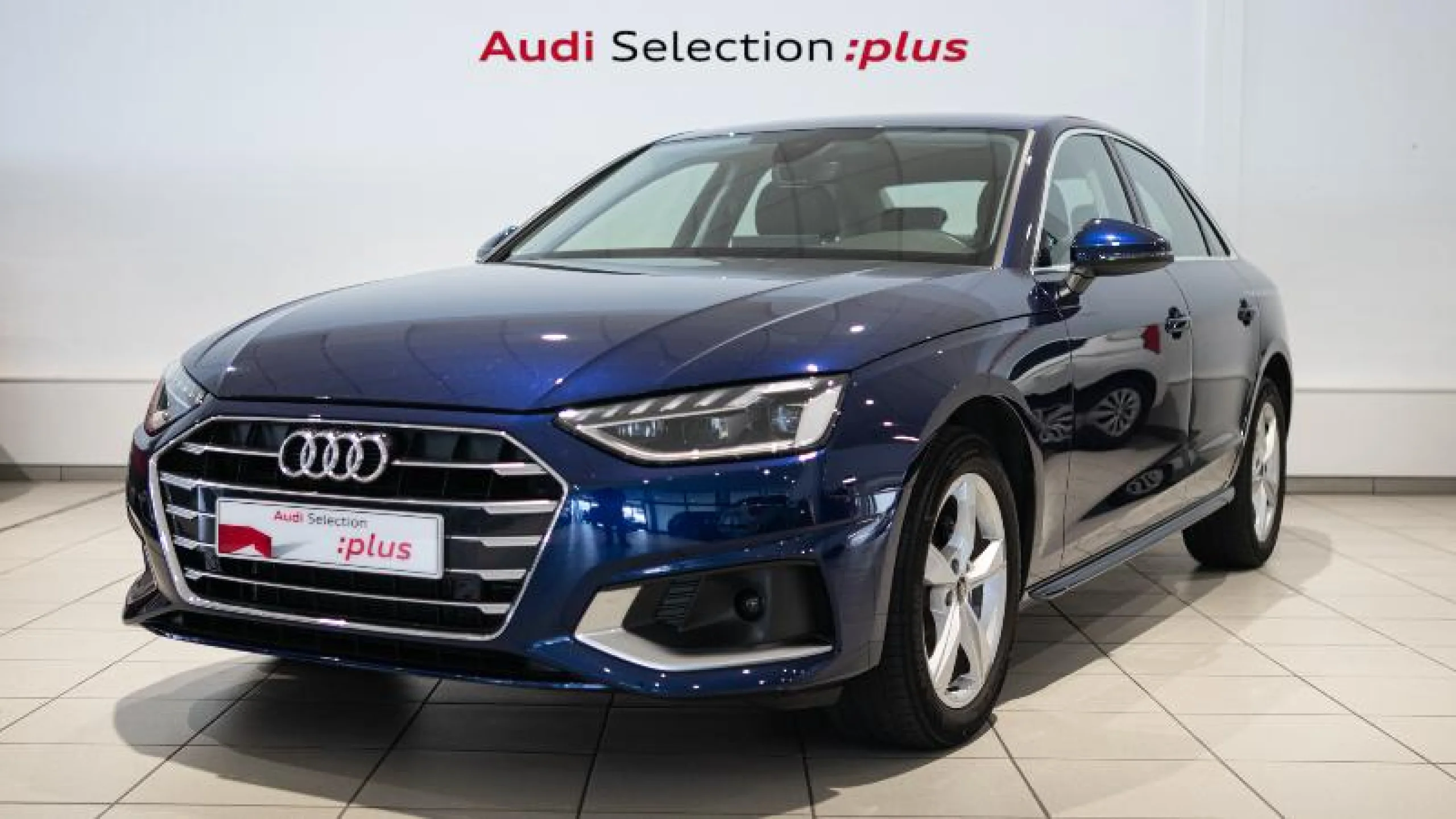 AUDI A4 ADVANCED 30 TDI 100KW (136CV) S TRONIC - Foto 1