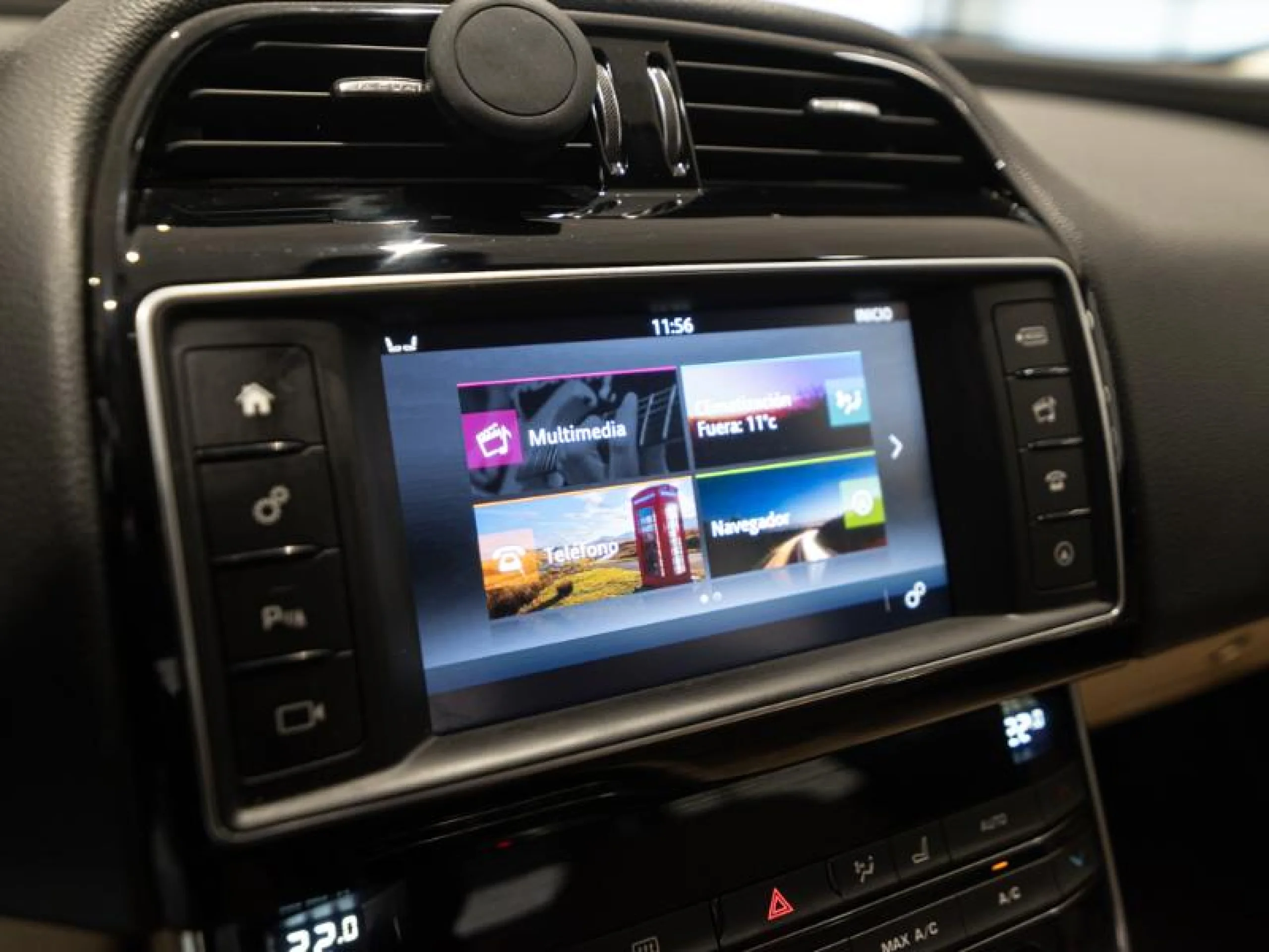 JAGUAR XE 2.0 AJ200D DIESEL AUTO RWD XE PRESTIGE - Foto 8