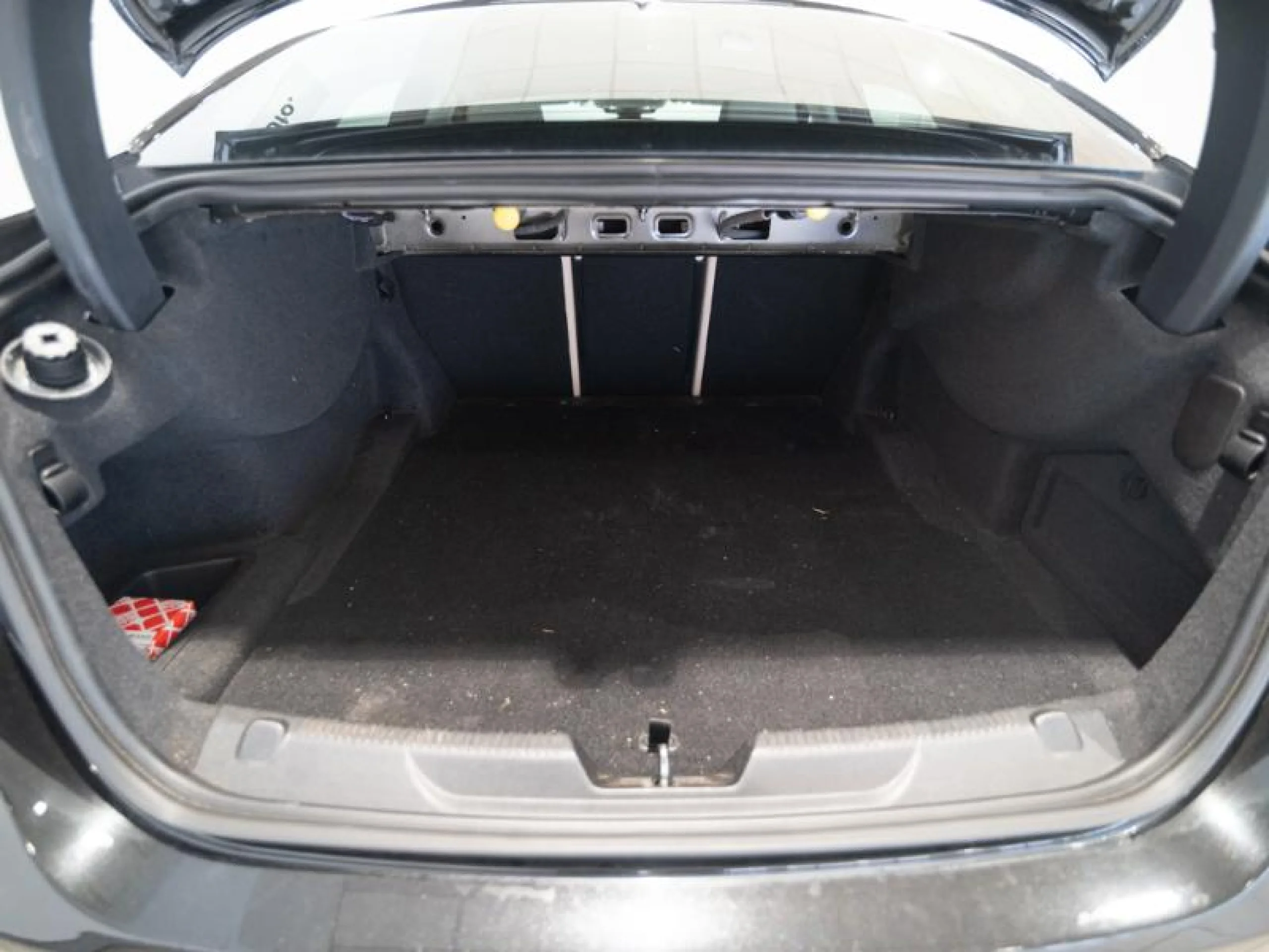 JAGUAR XE 2.0 AJ200D DIESEL AUTO RWD XE PRESTIGE - Foto 12