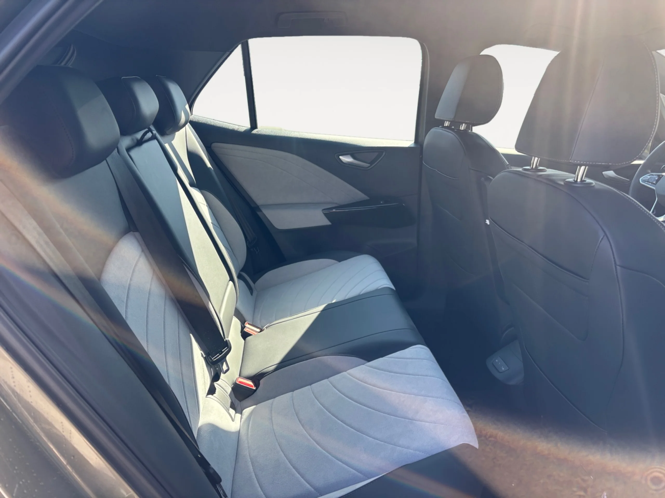 VOLKSWAGEN ID.3 PURE 125KW (170CV) 52KWH AUTOMÁTICO - Foto 6