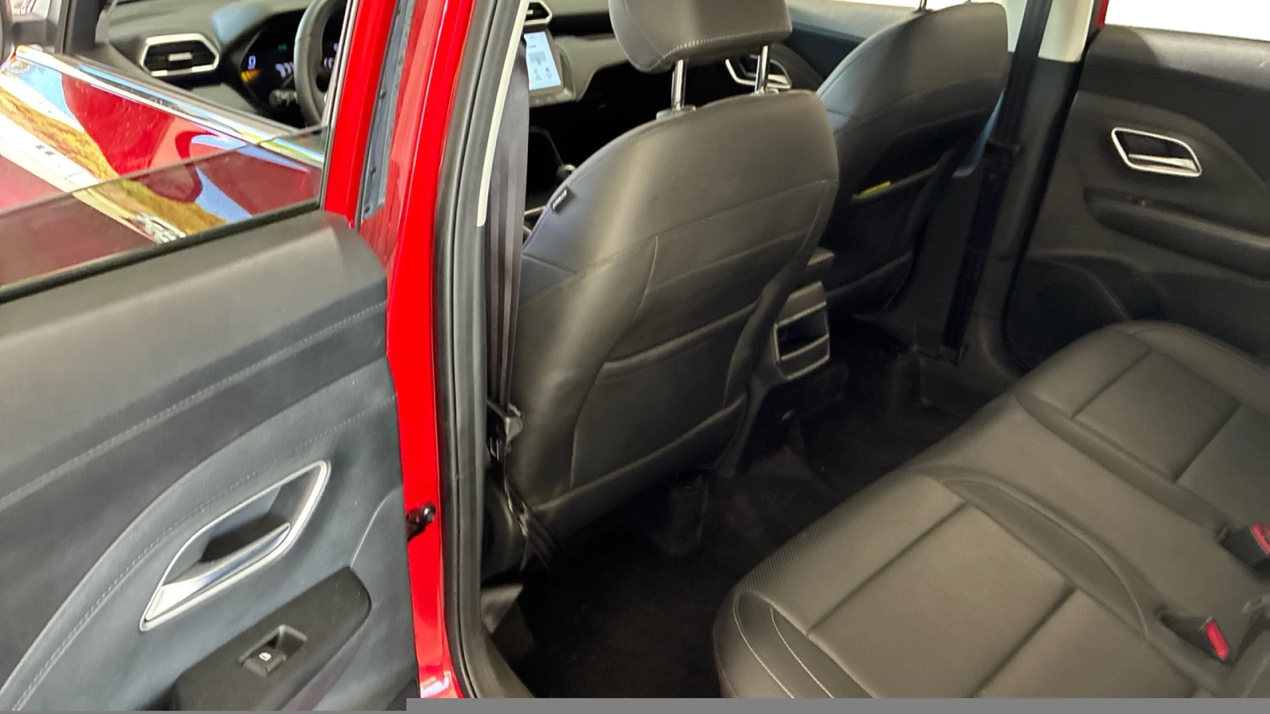 MG Zs 1.5 COMFORT - Foto 8