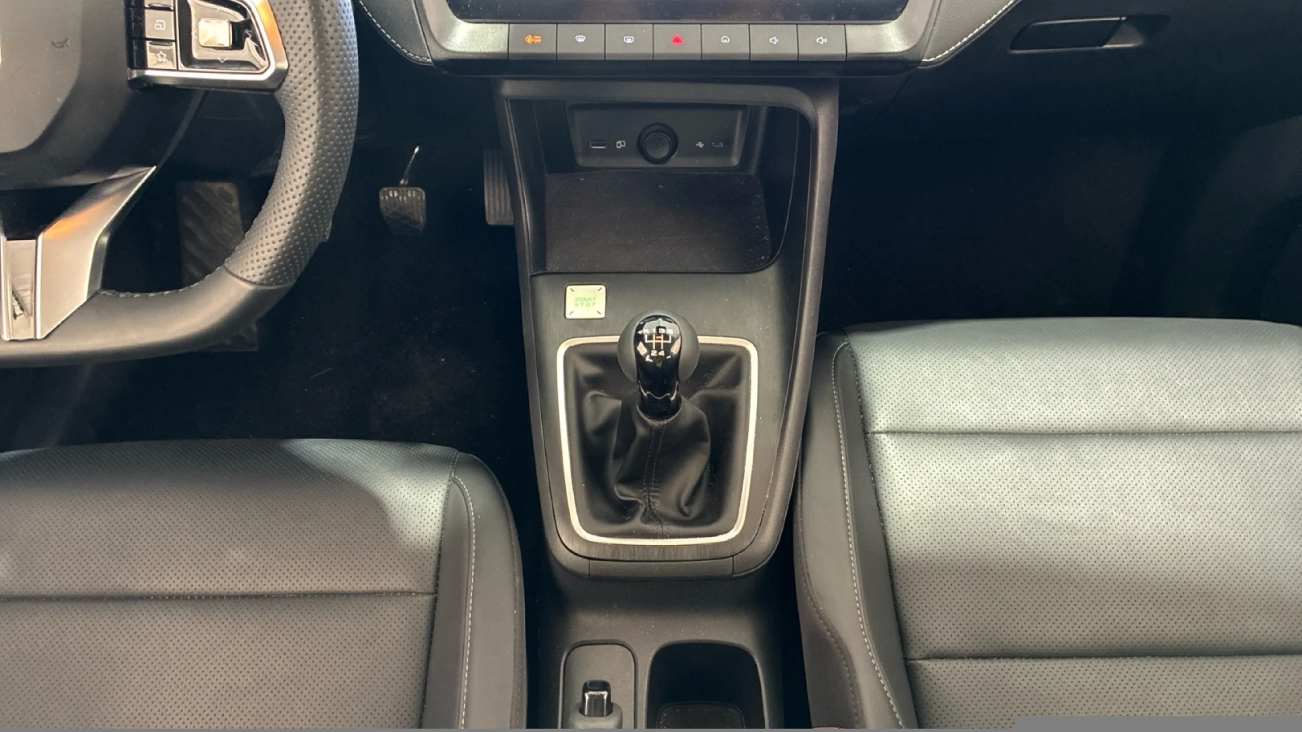 MG Zs 1.5 COMFORT - Foto 15