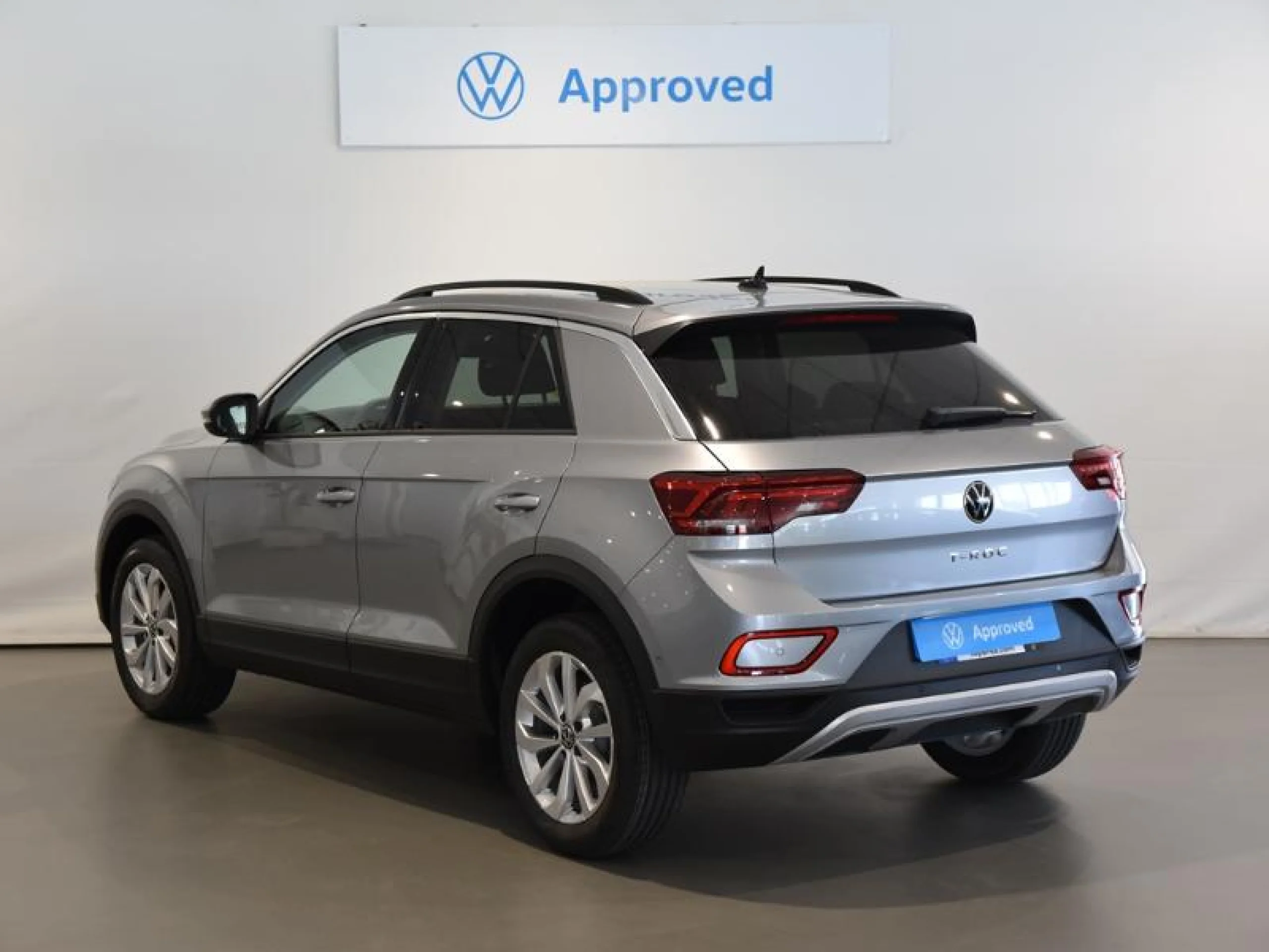 VOLKSWAGEN T ROC T ROC M S 1.0 TSI 81 KW (110 CV)  6 VEL. - Foto 2