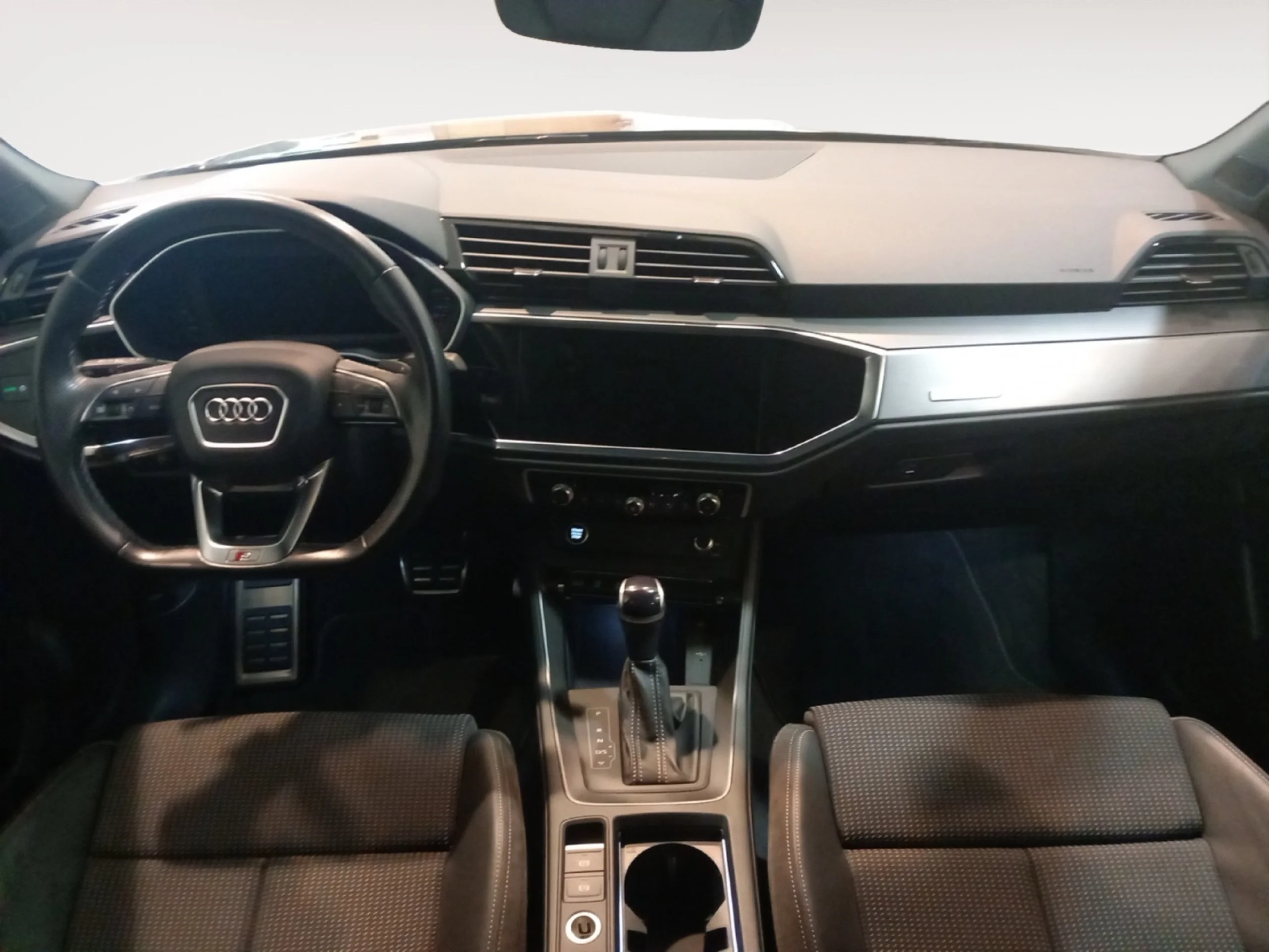 AUDI Q3 SPORTBACK BLACK LINE 35 TDI 110KW (150CV) S TRONIC - Foto 4