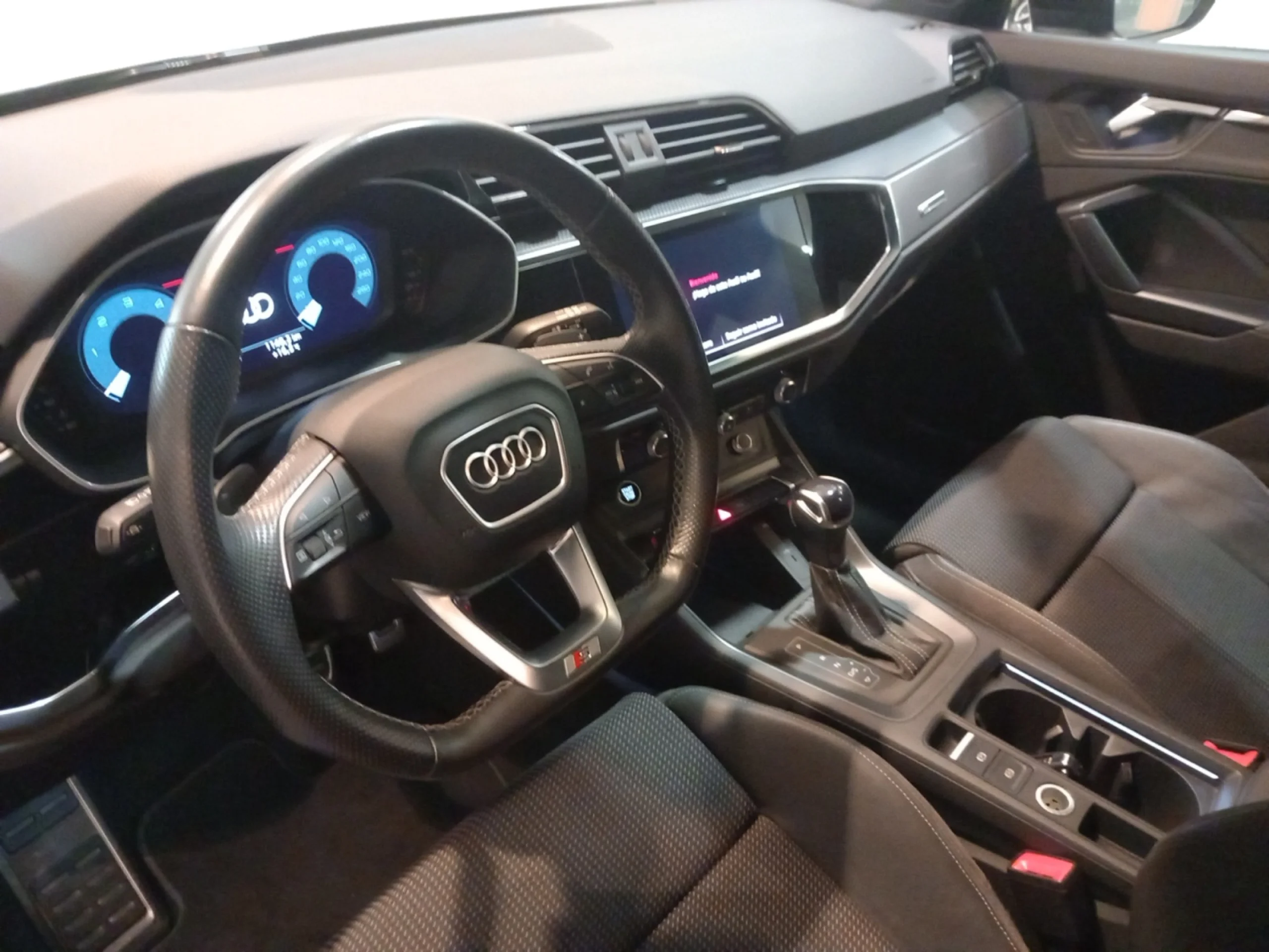 AUDI Q3 SPORTBACK BLACK LINE 35 TDI 110KW (150CV) S TRONIC - Foto 9