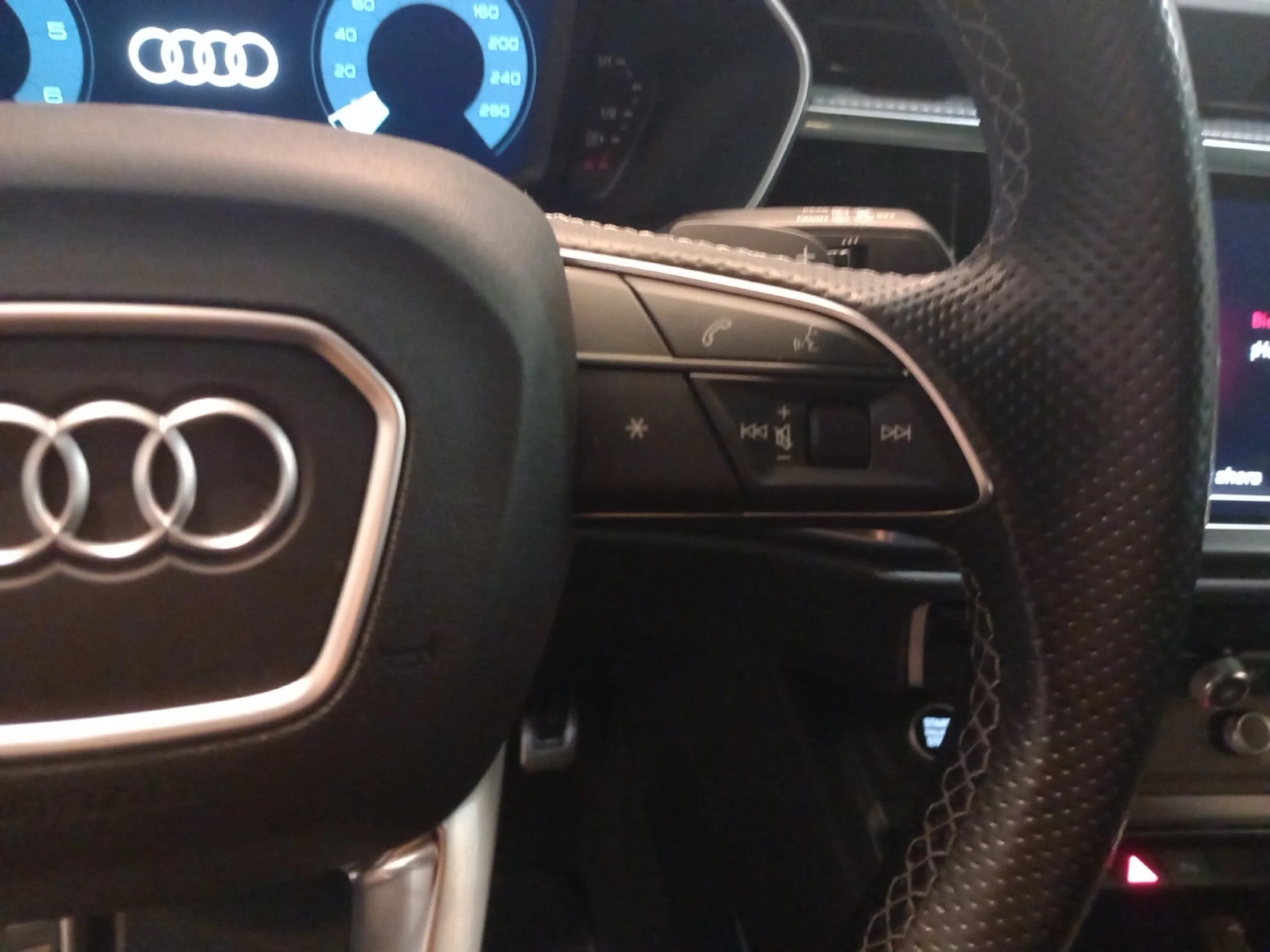 AUDI Q3 SPORTBACK BLACK LINE 35 TDI 110KW (150CV) S TRONIC - Foto 10