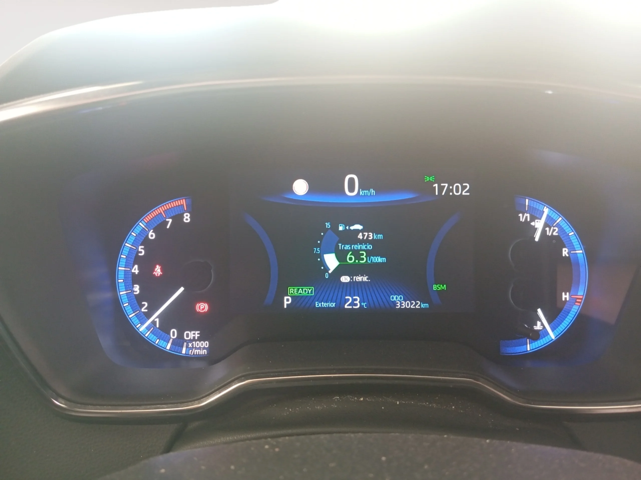 TOYOTA COROLLA 2.0 180H GR SPORT E CVT TOURING SPORT - Foto 10