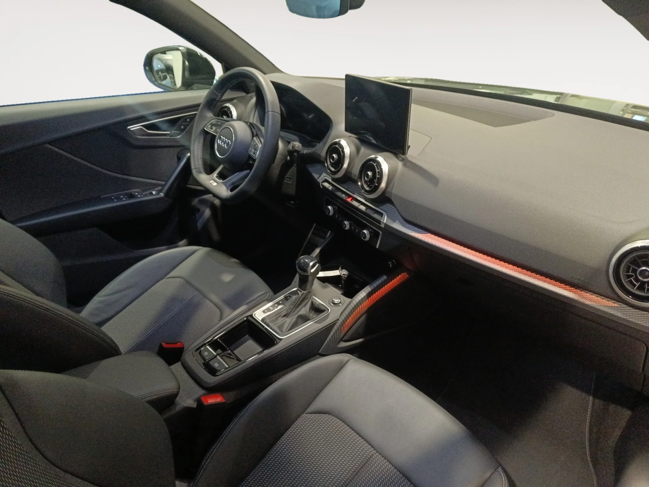 AUDI Q2 S LINE 35 TFSI 110KW (150CV) - Foto 7