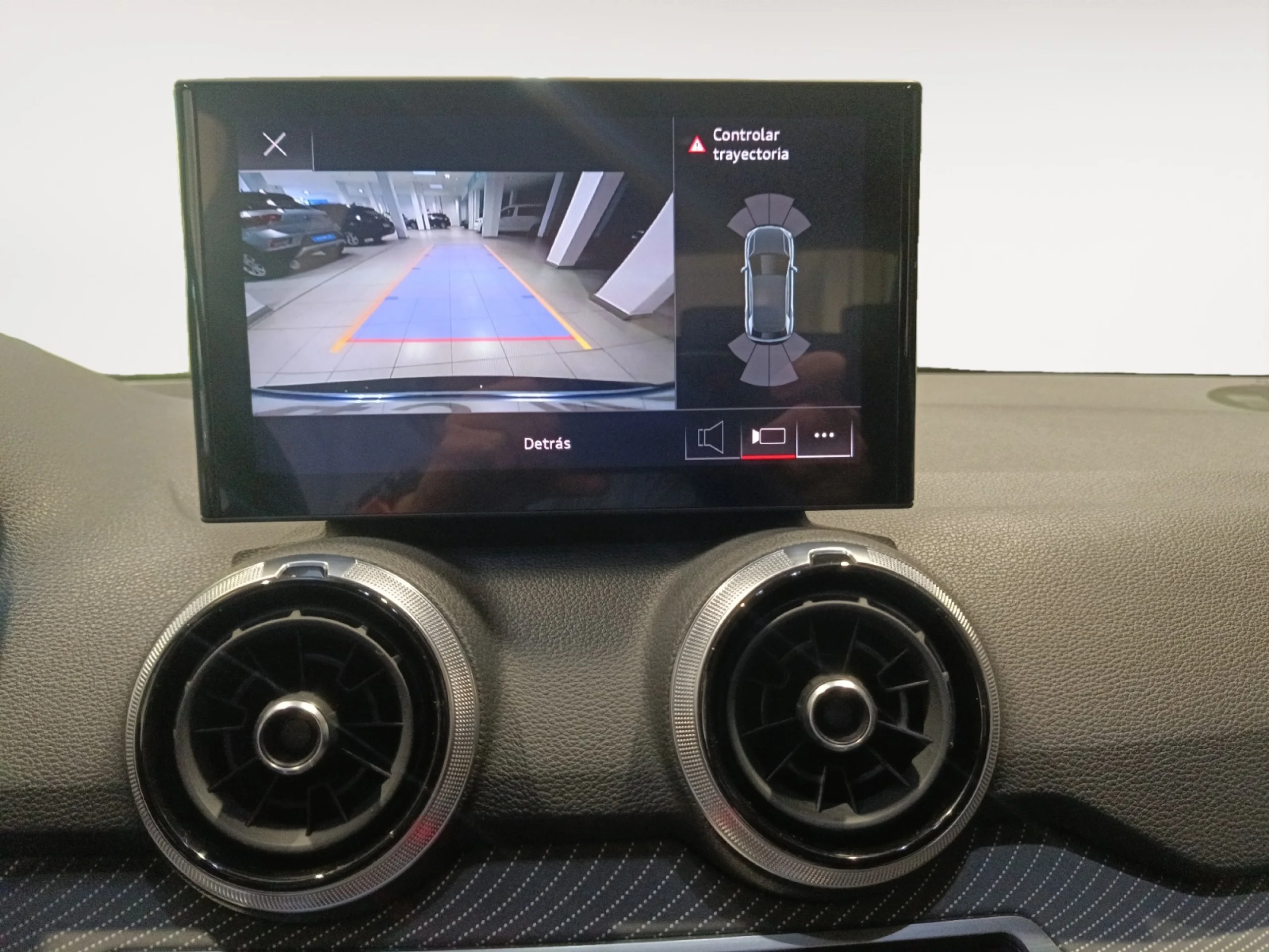 AUDI Q2 S LINE 35 TFSI 110KW (150CV) - Foto 18