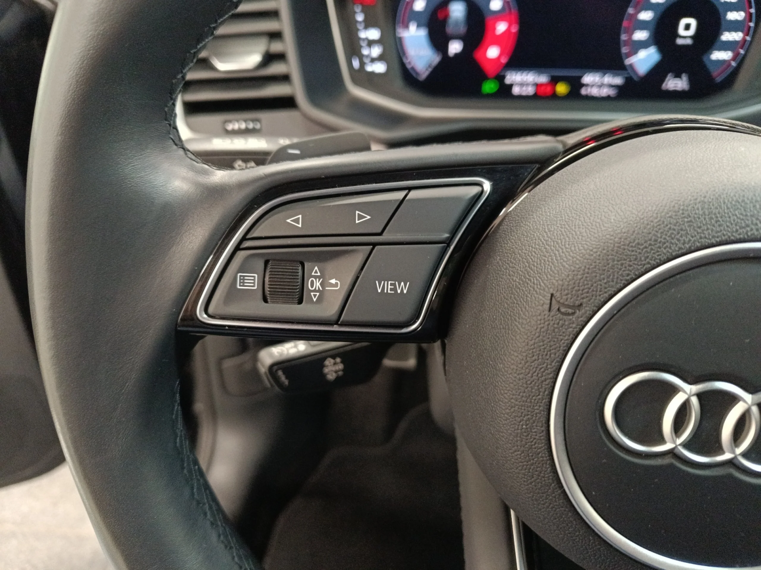 AUDI A1 SPORTBACK ADRENALIN 35 TFSI 110KW S TRON - Foto 11