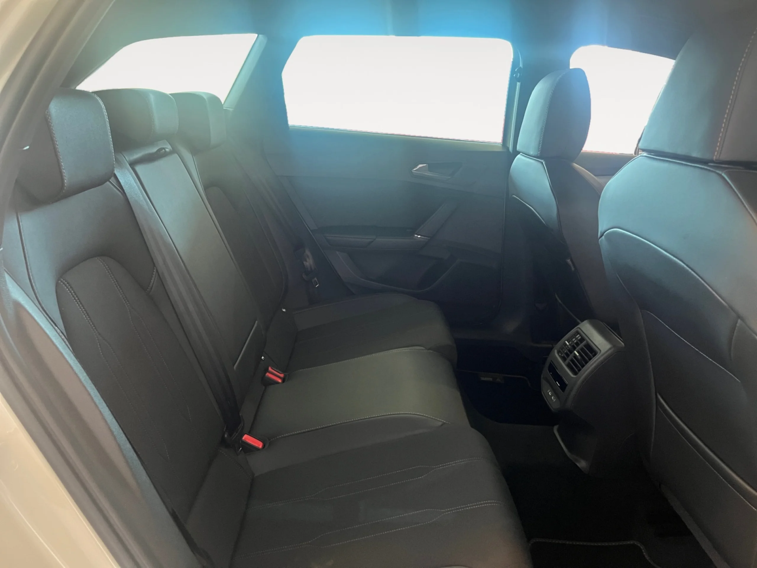 CUPRA LEON SP 1.5 TSI E HYBRID 150W (204CV) DSG - Foto 6