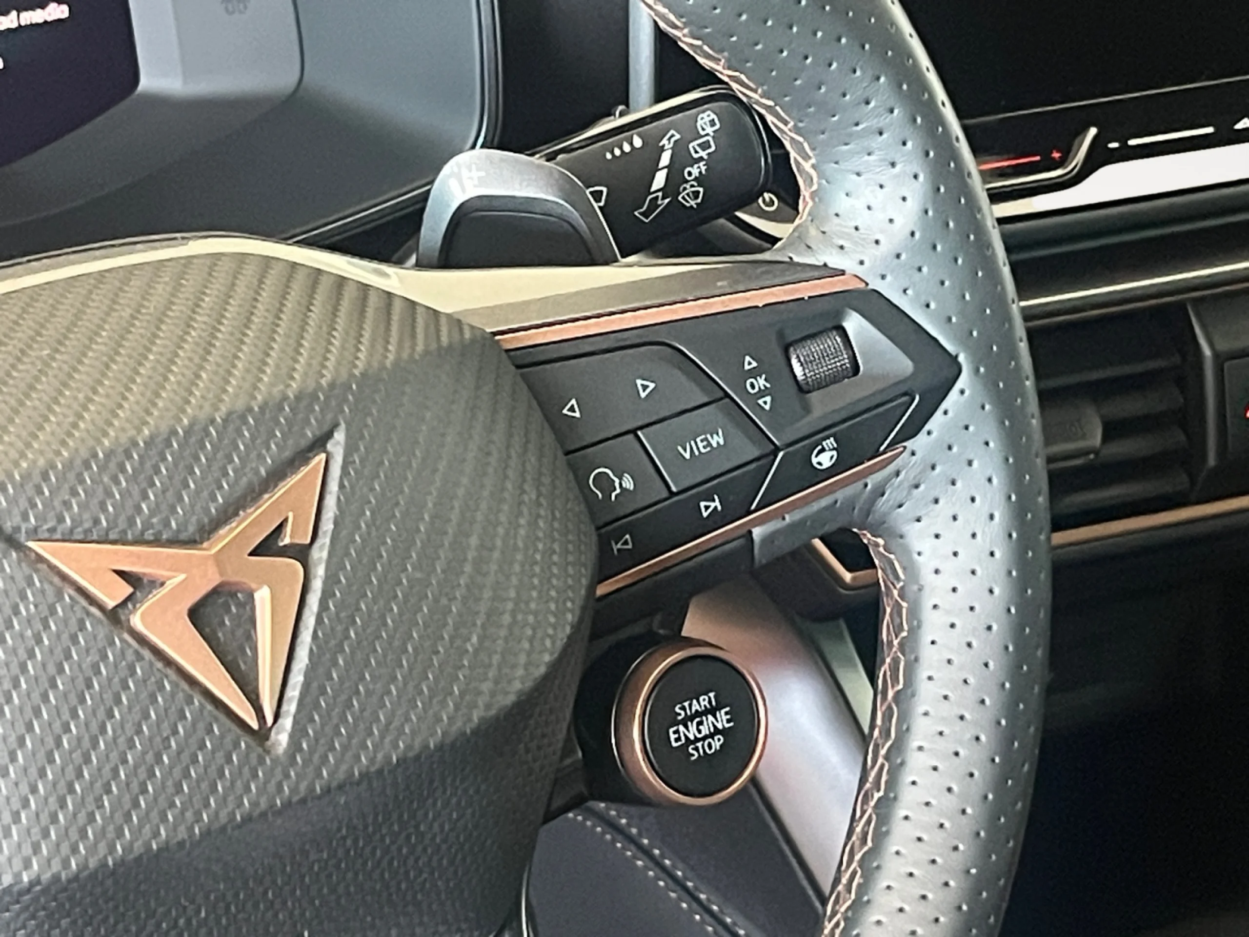 CUPRA LEON SP 1.5 TSI E HYBRID 150W (204CV) DSG - Foto 12