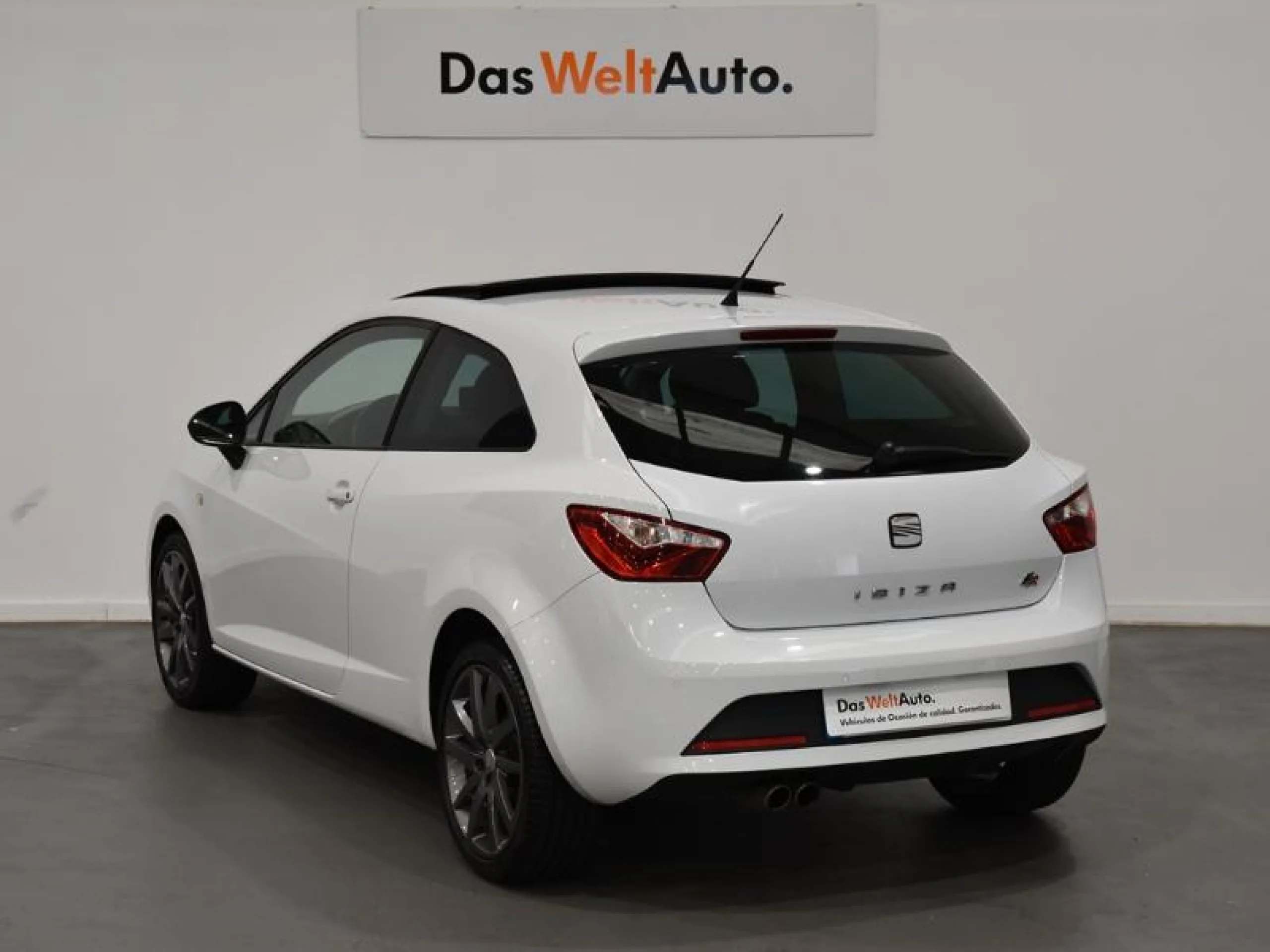 SEAT IBIZA SC 1.6 TDI 105CV FR - Foto 2